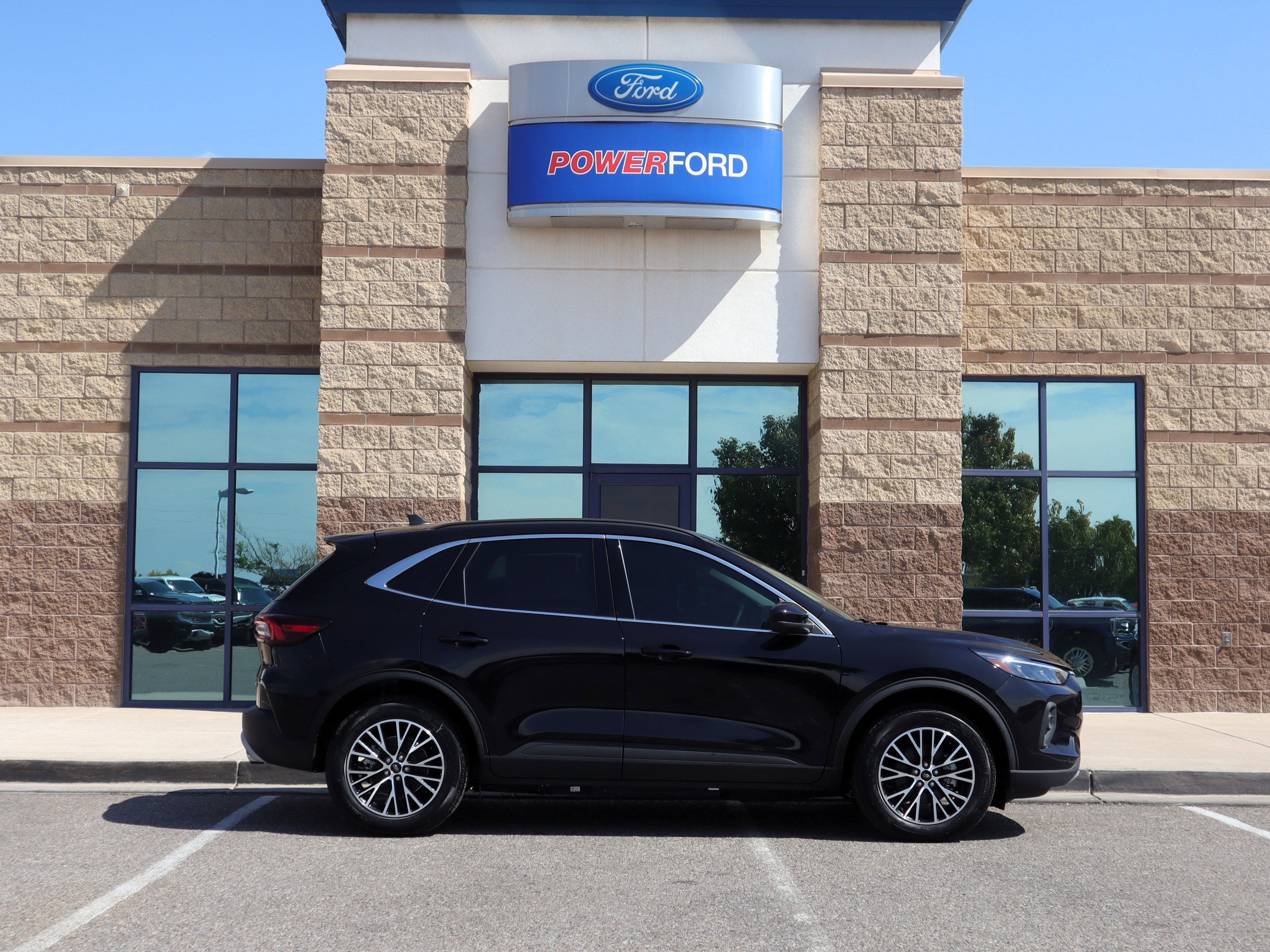 2025 Ford Escape Plug-In Hybrid Base