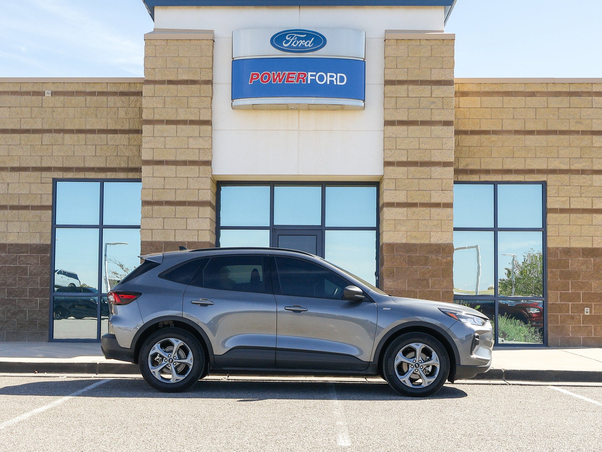 2025 Ford Escape ST-Line