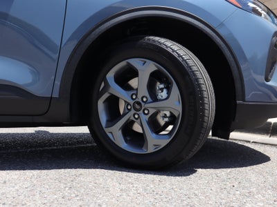 2025 Ford Escape Hybrid ST-Line