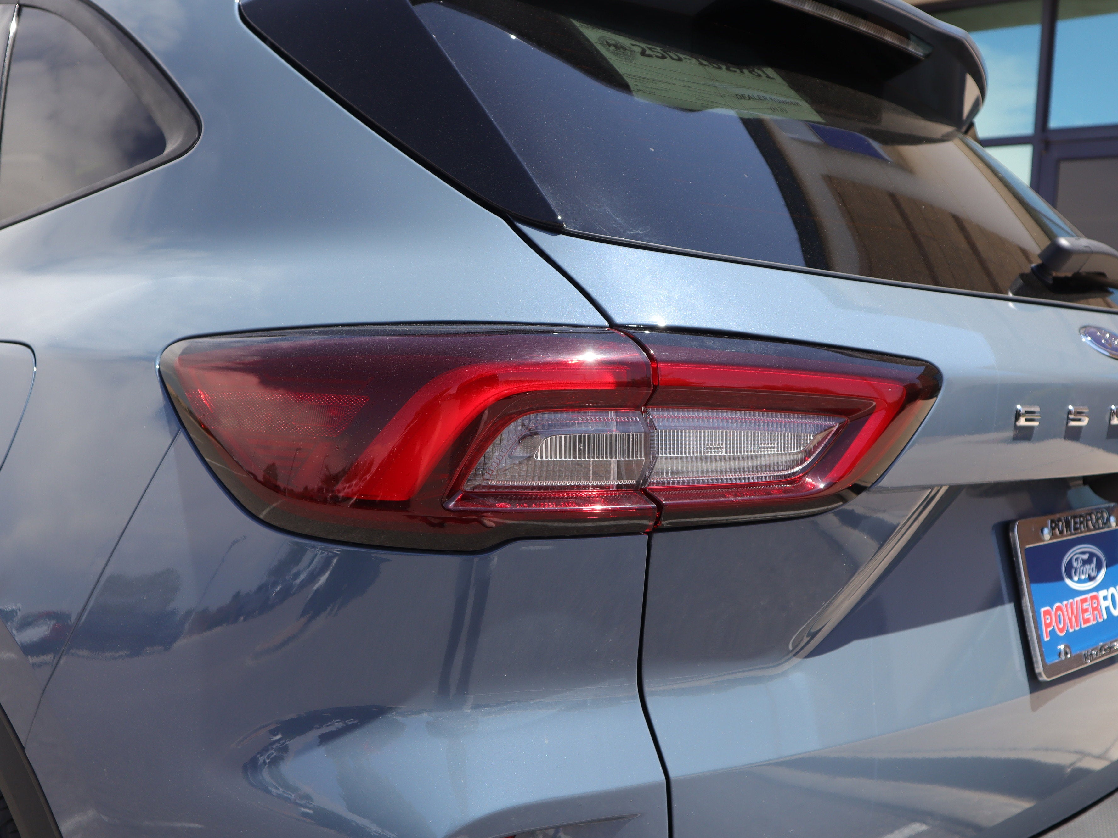 2025 Ford Escape Hybrid ST-Line