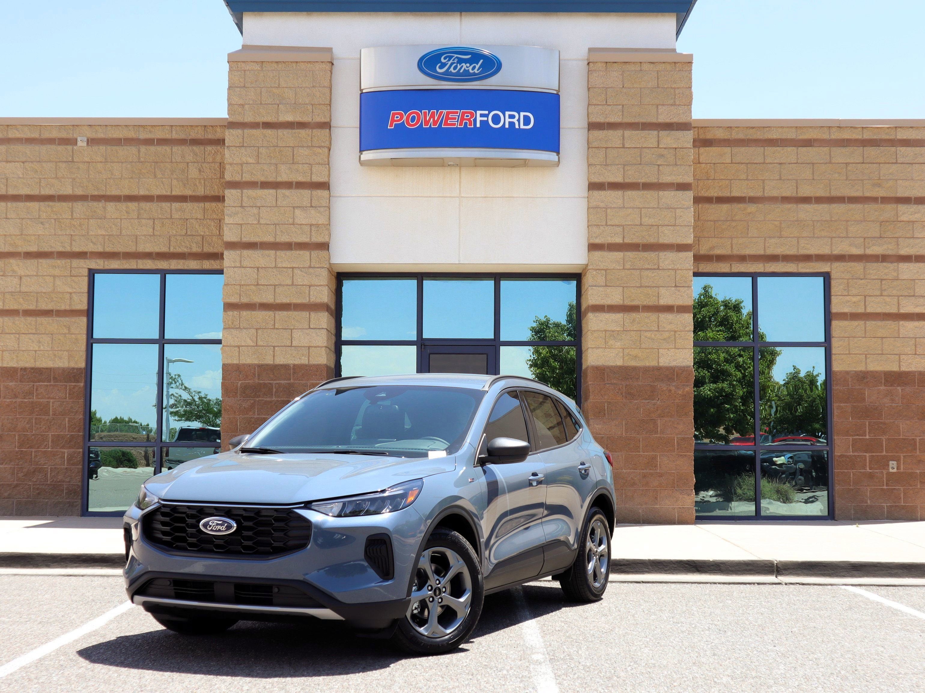 2025 Ford Escape Hybrid ST-Line