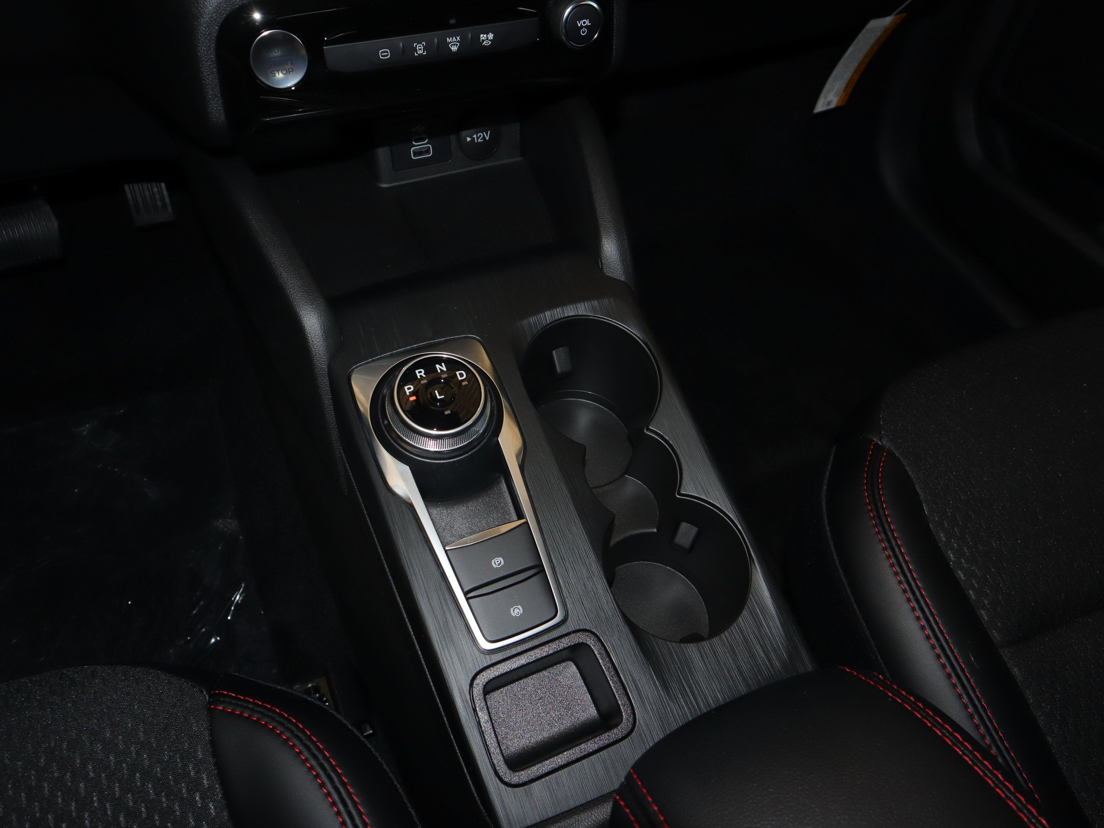 2025 Ford Escape Hybrid ST-Line