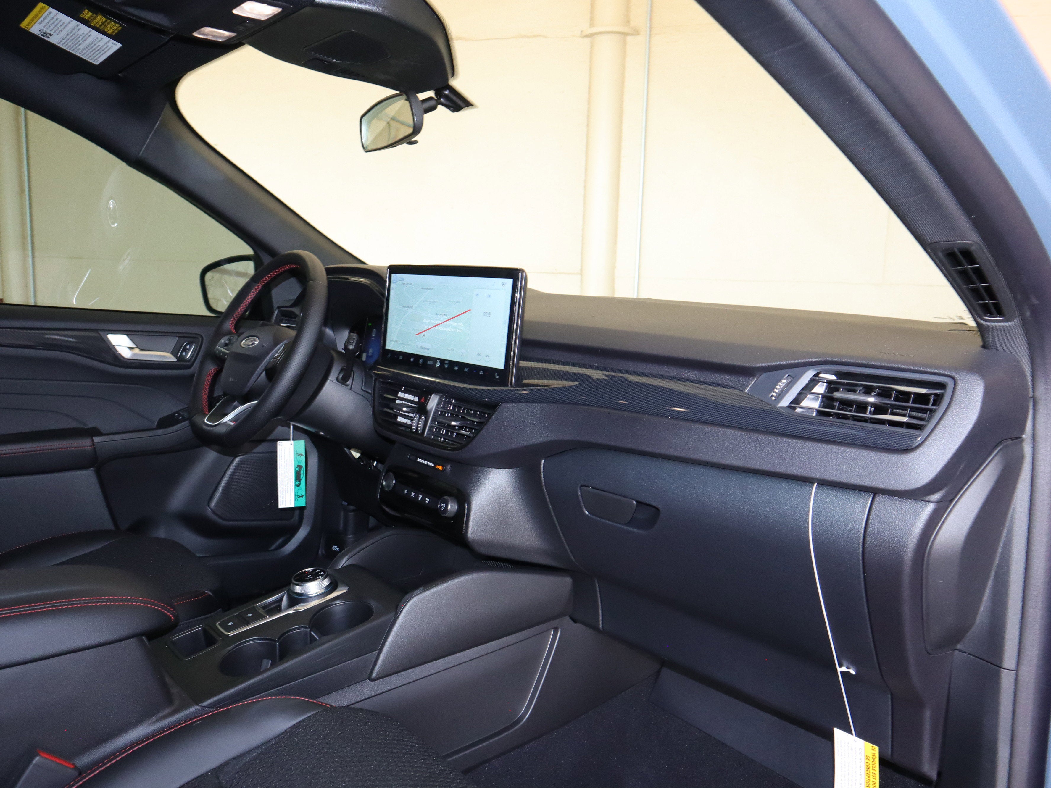 2025 Ford Escape Hybrid ST-Line