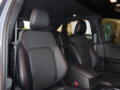 2025 Ford Escape Hybrid ST-Line