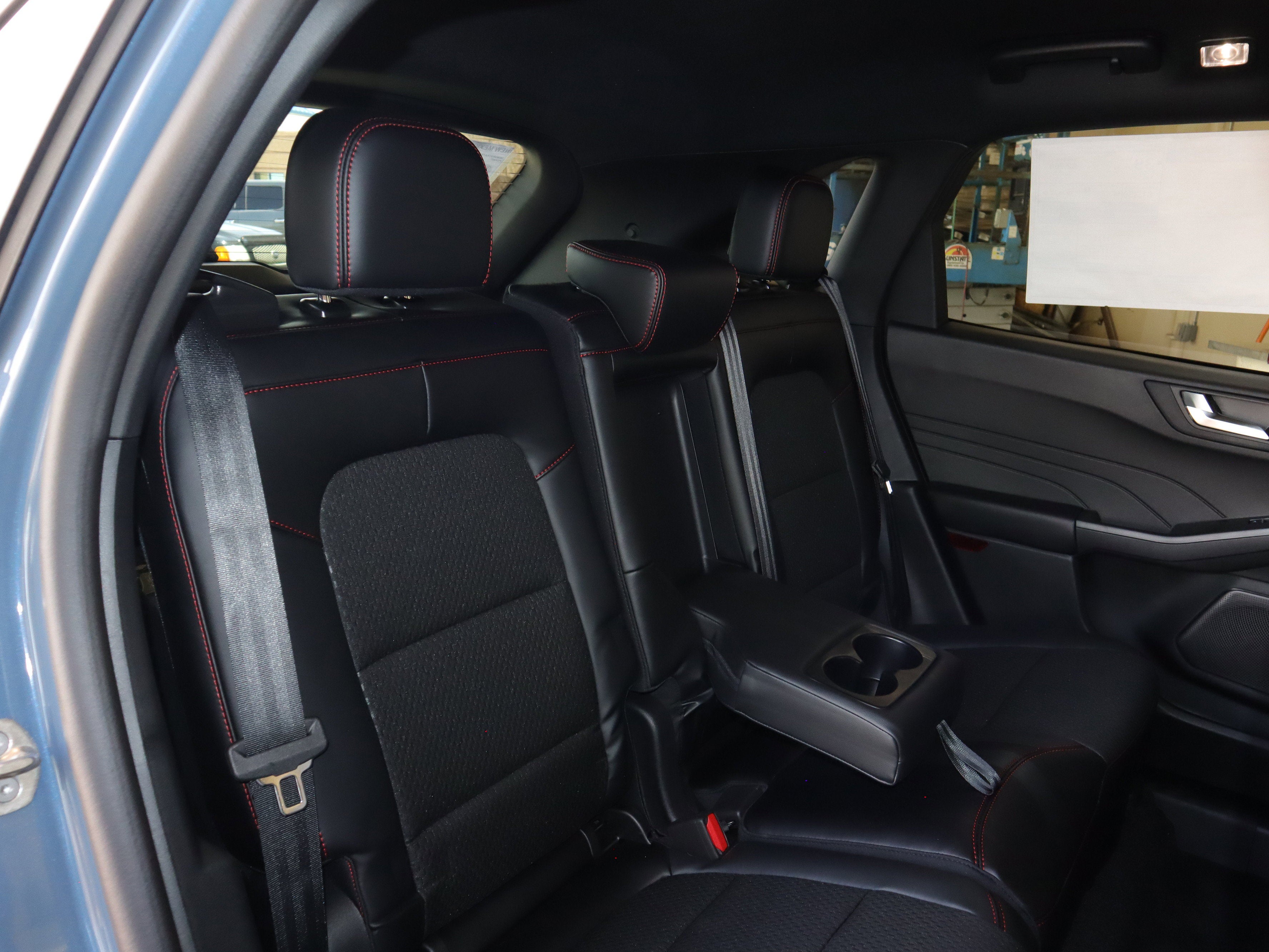 2025 Ford Escape Hybrid ST-Line