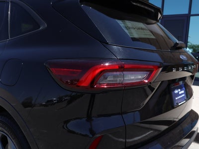 2023 Ford Escape Hybrid ST-Line