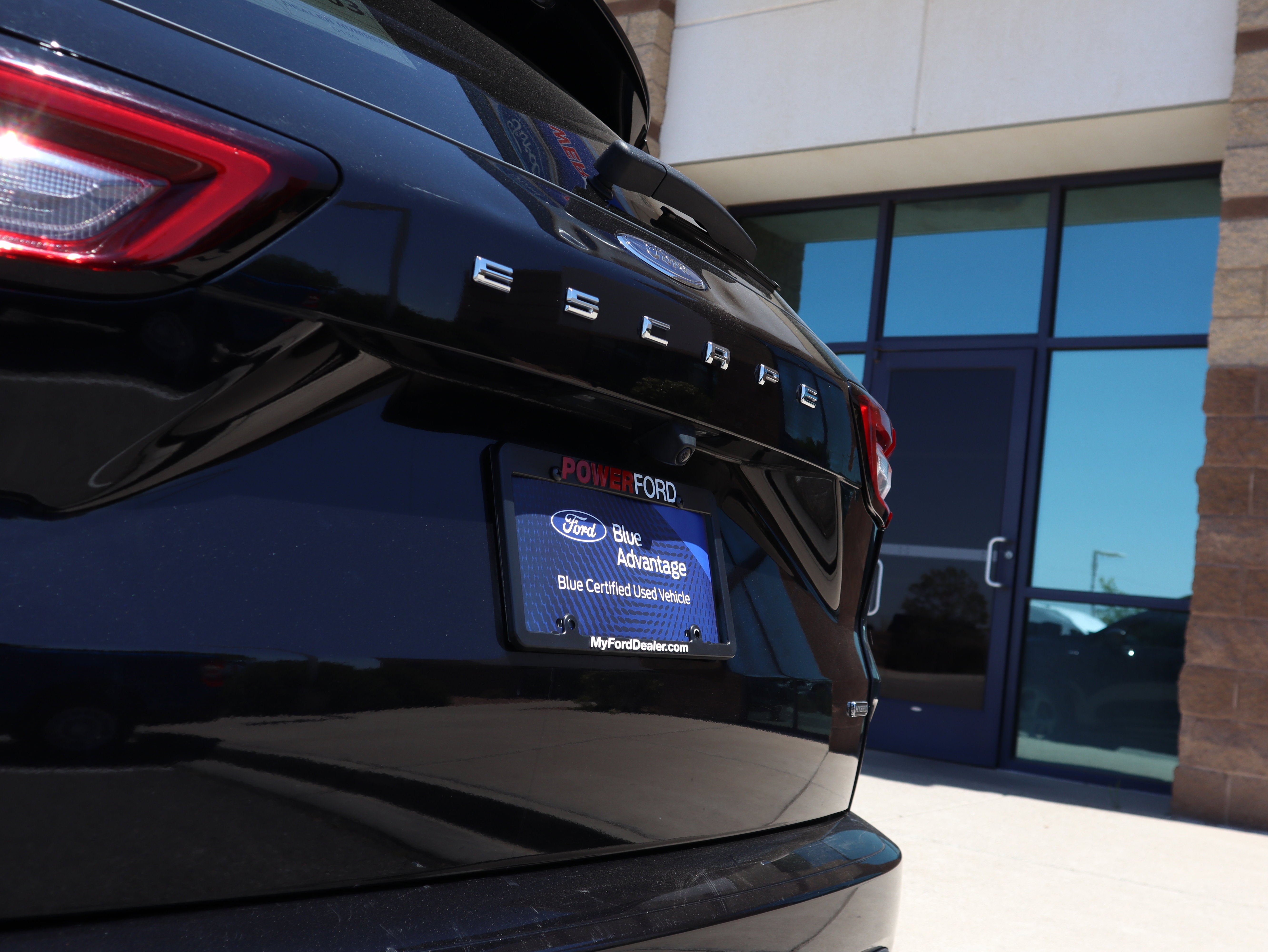 2023 Ford Escape Hybrid ST-Line