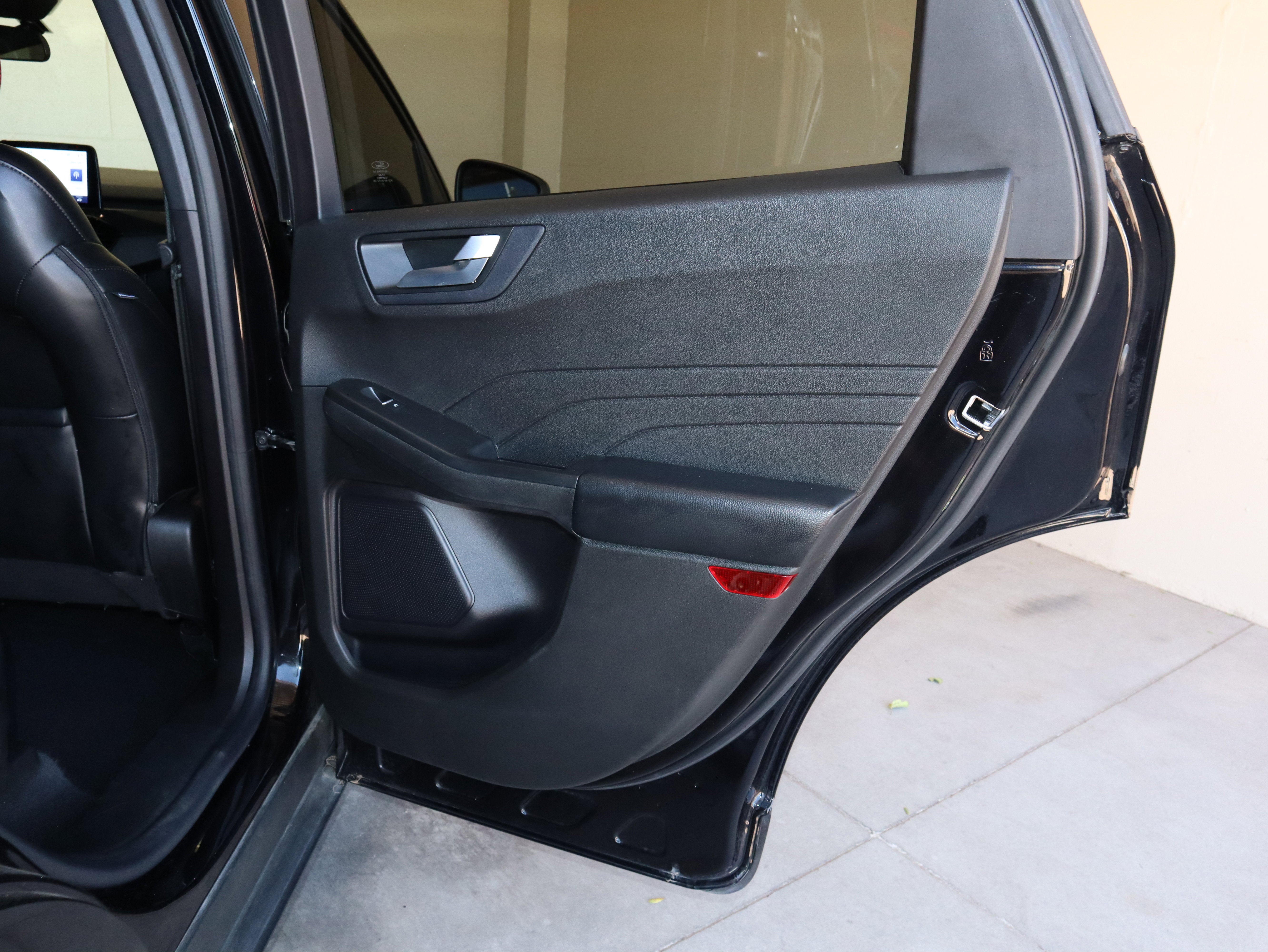 2023 Ford Escape Hybrid ST-Line