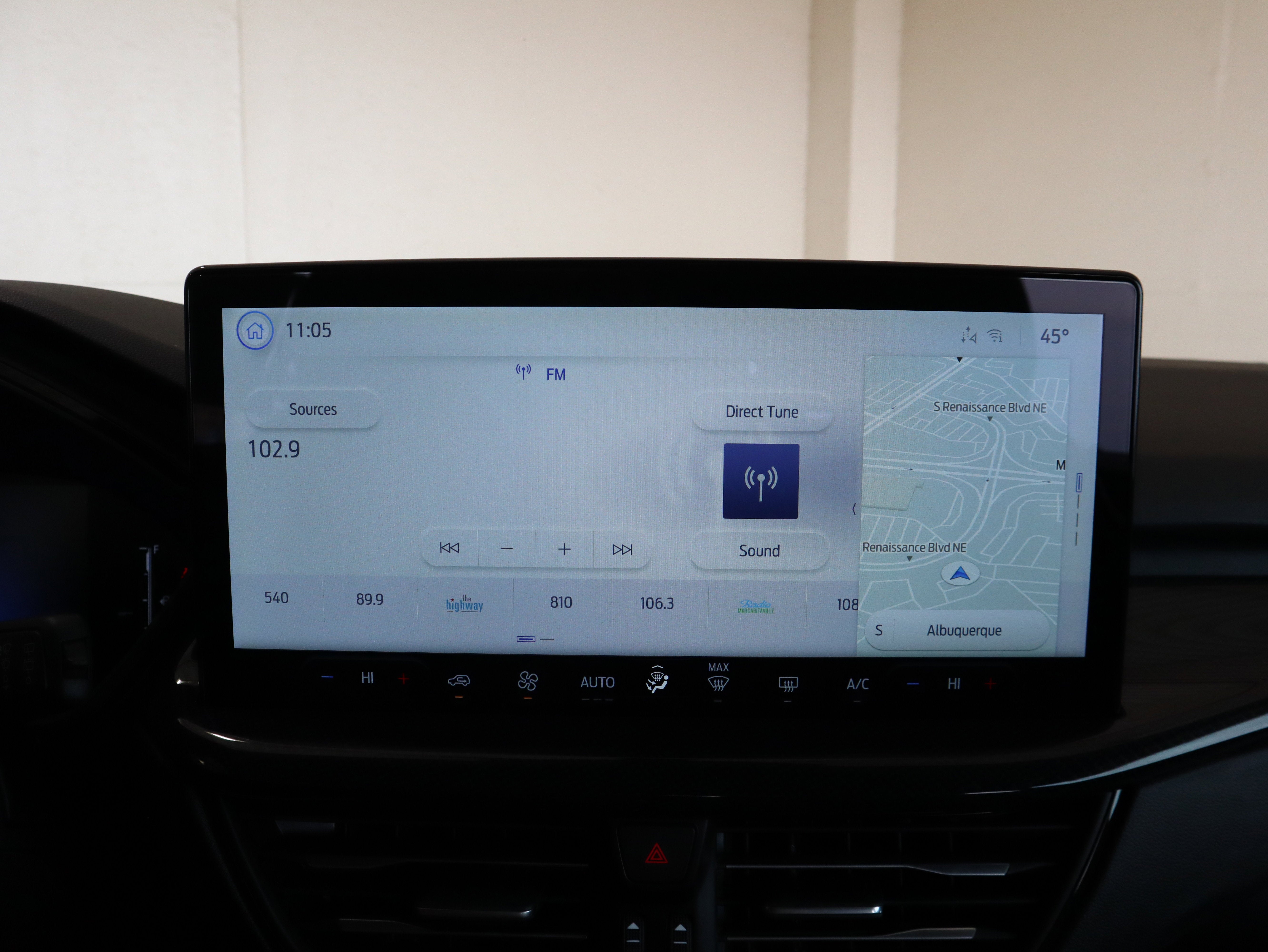 2025 Ford Escape Hybrid ST-Line