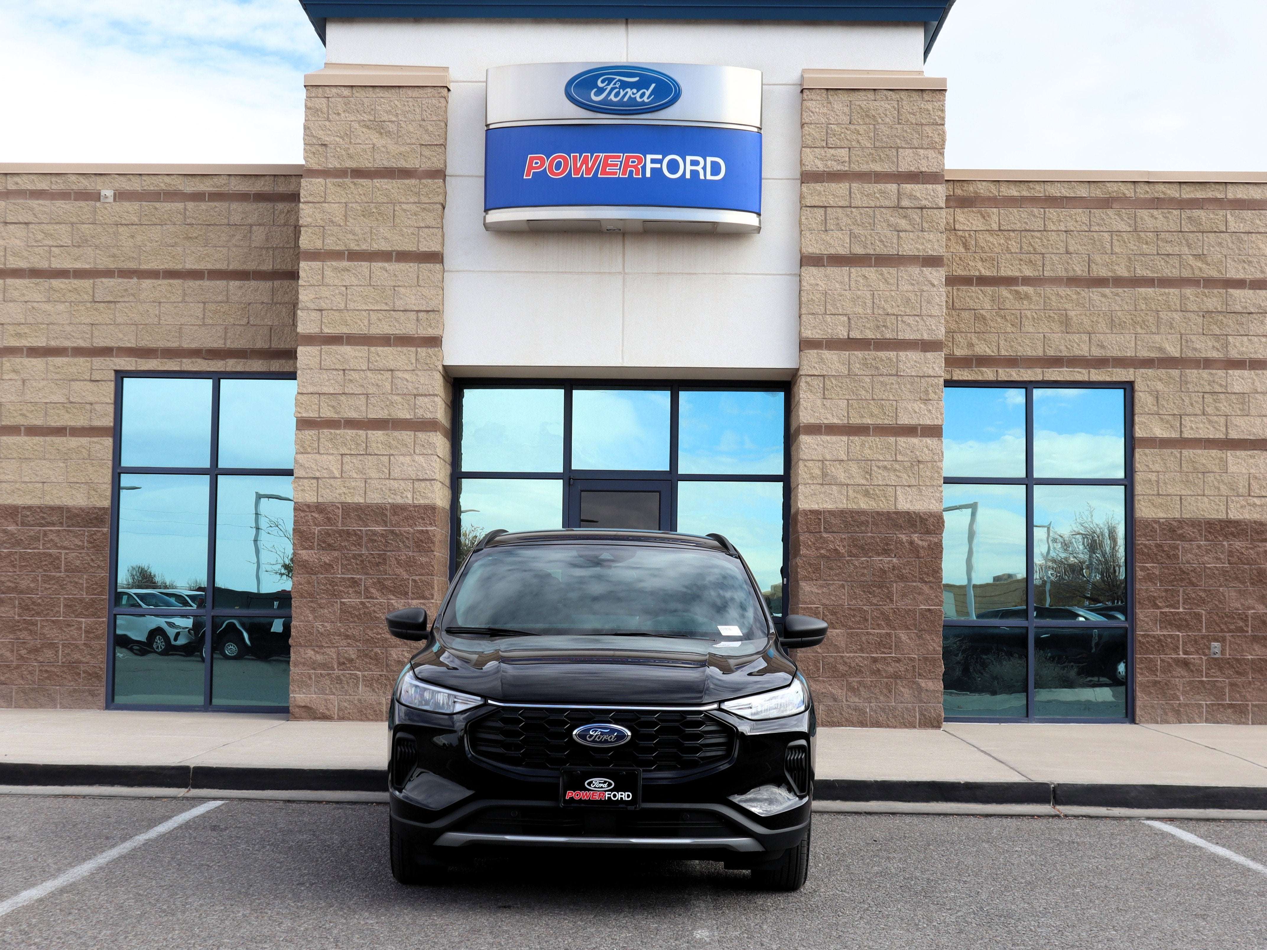 2025 Ford Escape Hybrid ST-Line