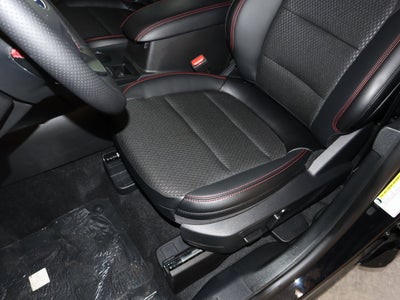 2025 Ford Escape Hybrid ST-Line