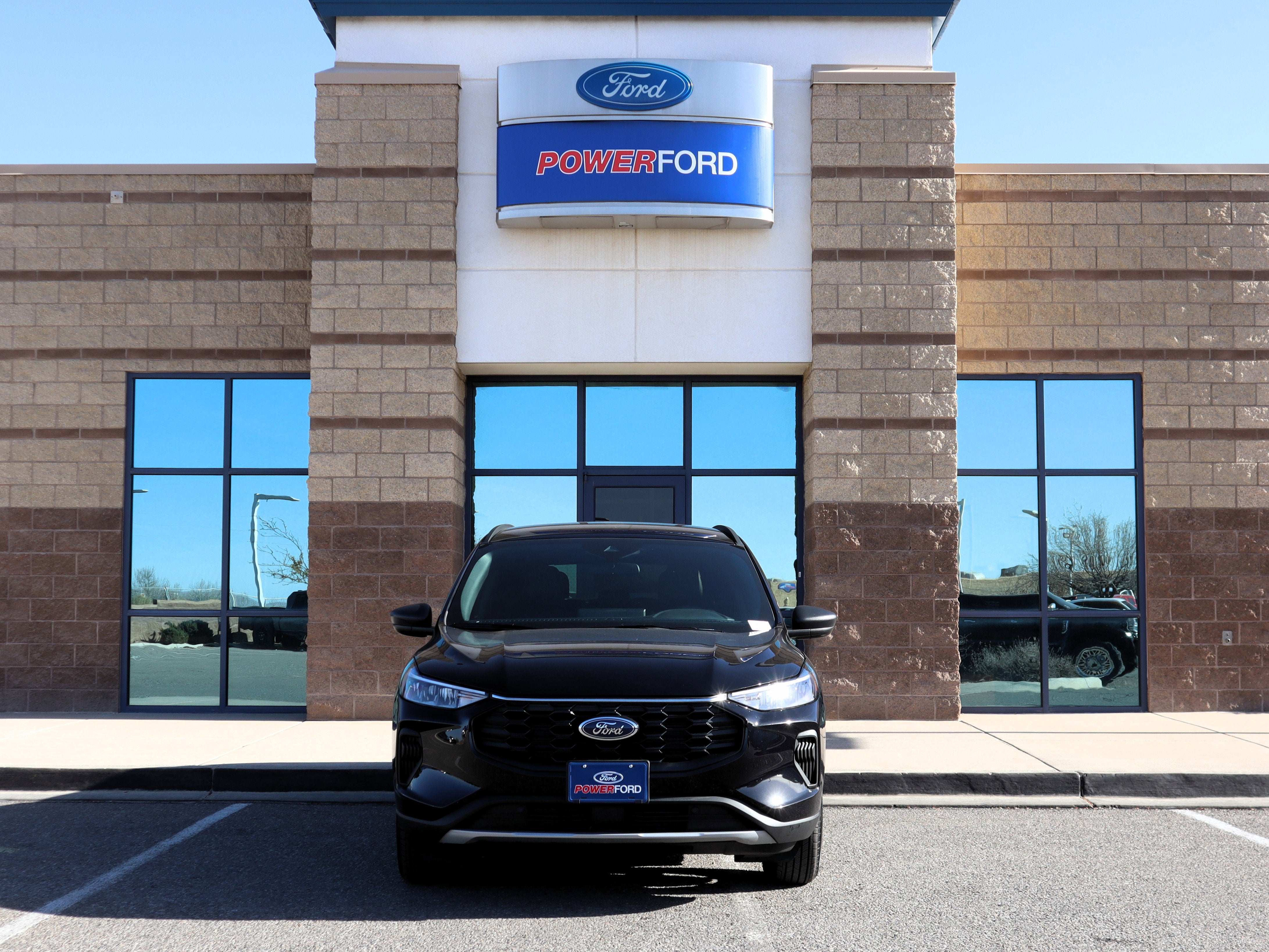 2025 Ford Escape Hybrid ST-Line