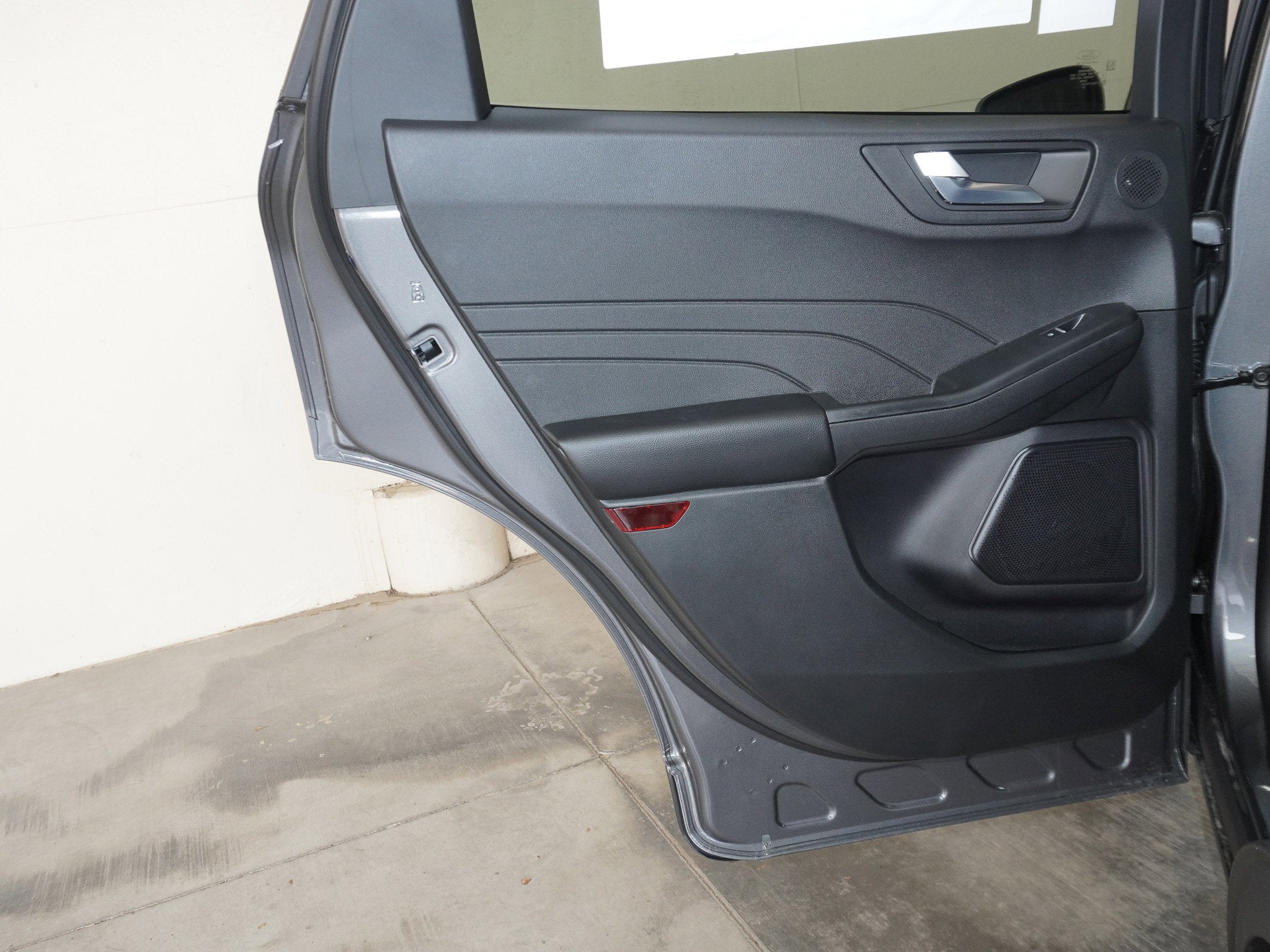 2025 Ford Escape Hybrid ST-Line Select