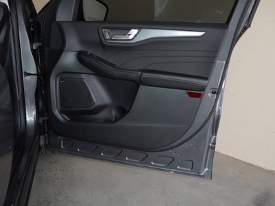 2025 Ford Escape Hybrid ST-Line Select