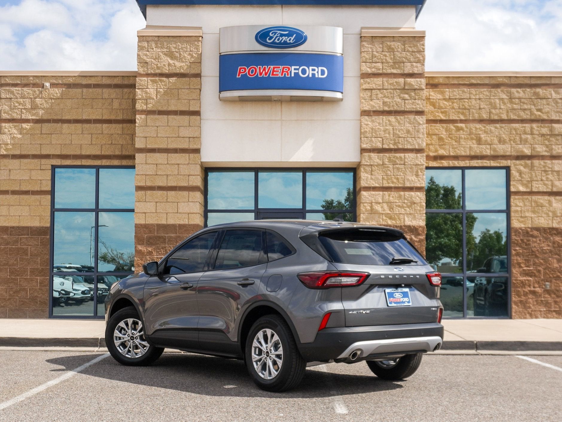 2025 Ford Escape Hybrid ST-Line Select