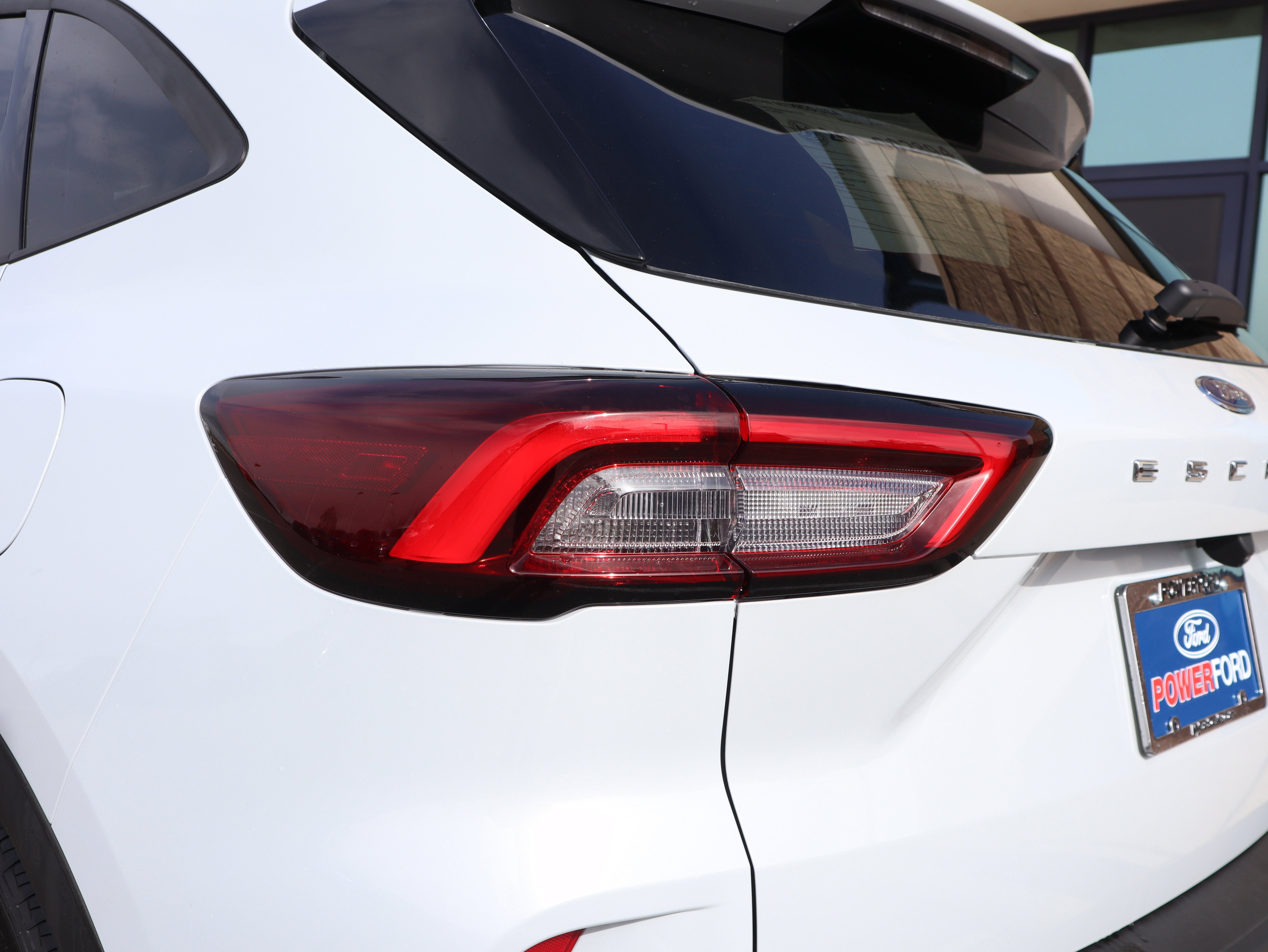 2026 Ford Escape Hybrid ST-Line Select