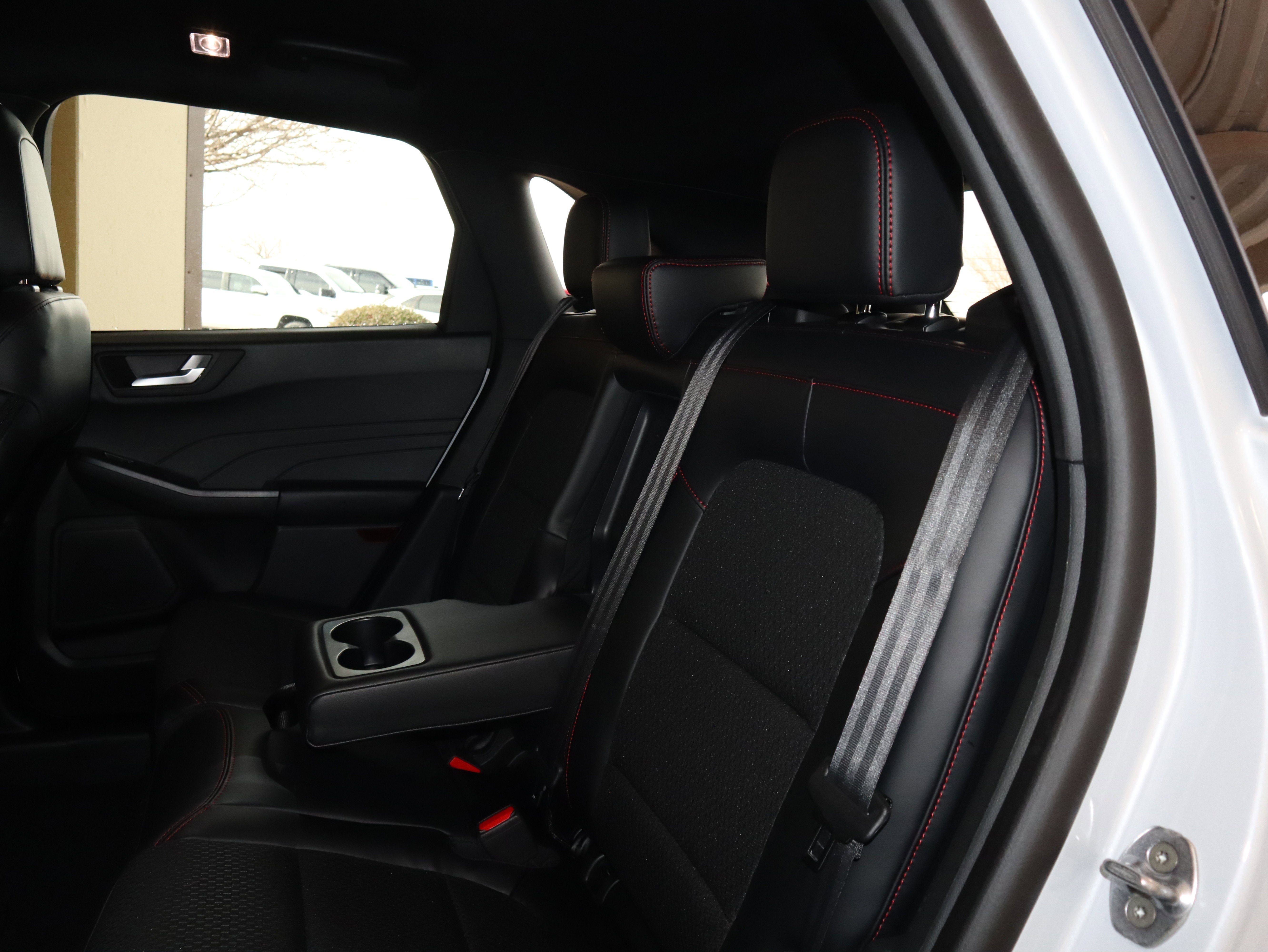 2026 Ford Escape Hybrid ST-Line Select