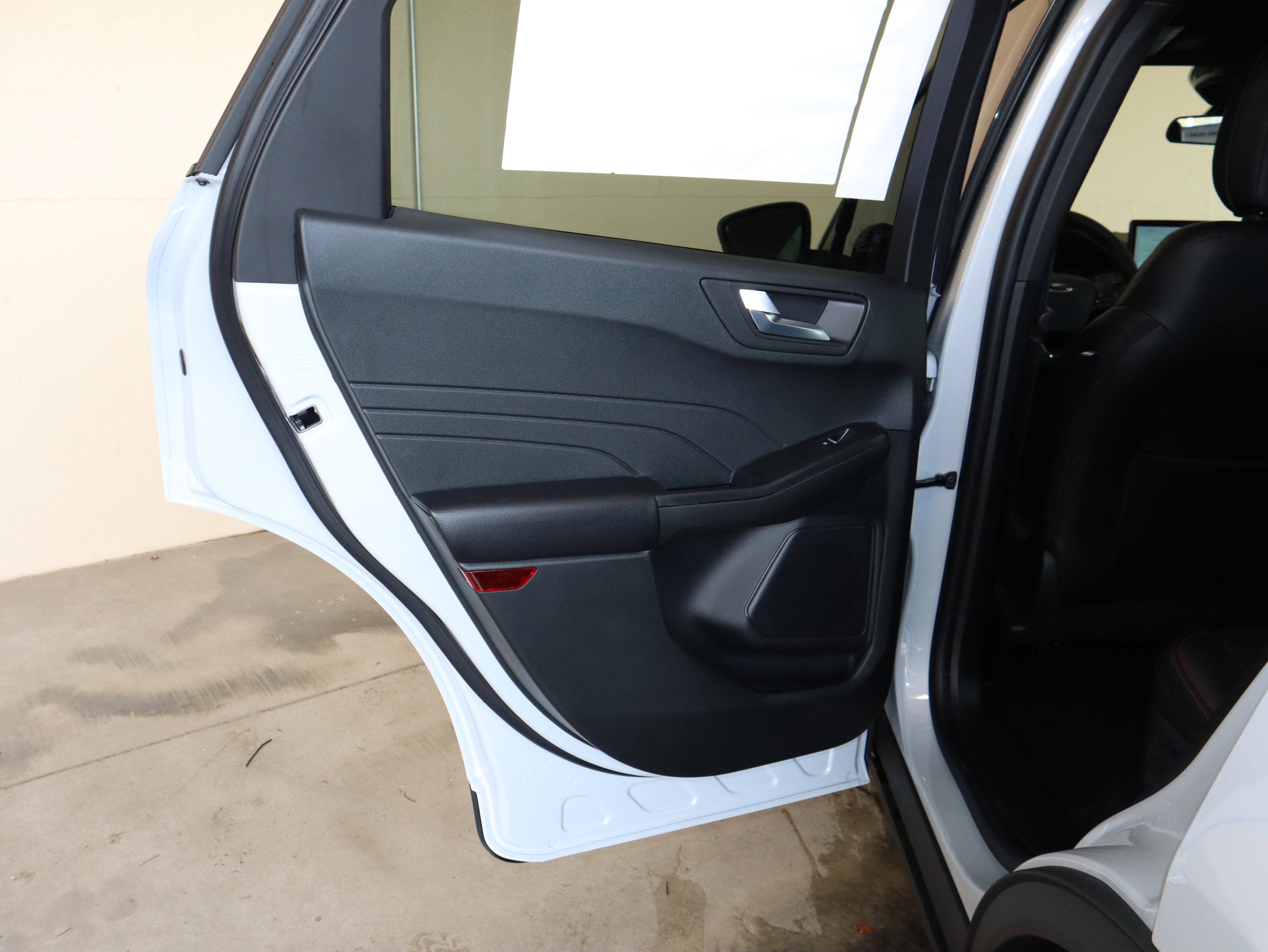 2026 Ford Escape Hybrid ST-Line Select