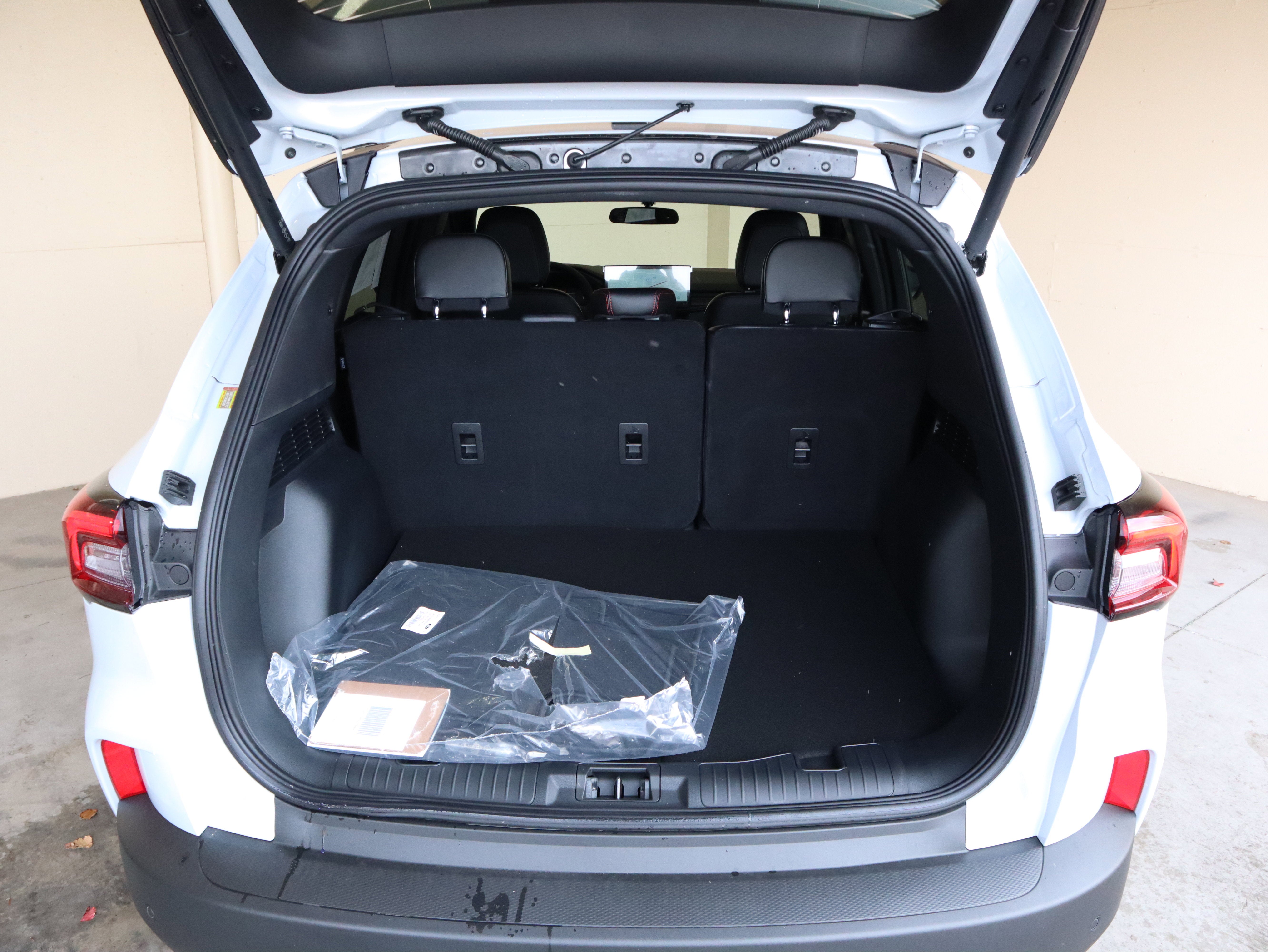 2026 Ford Escape Hybrid ST-Line Select