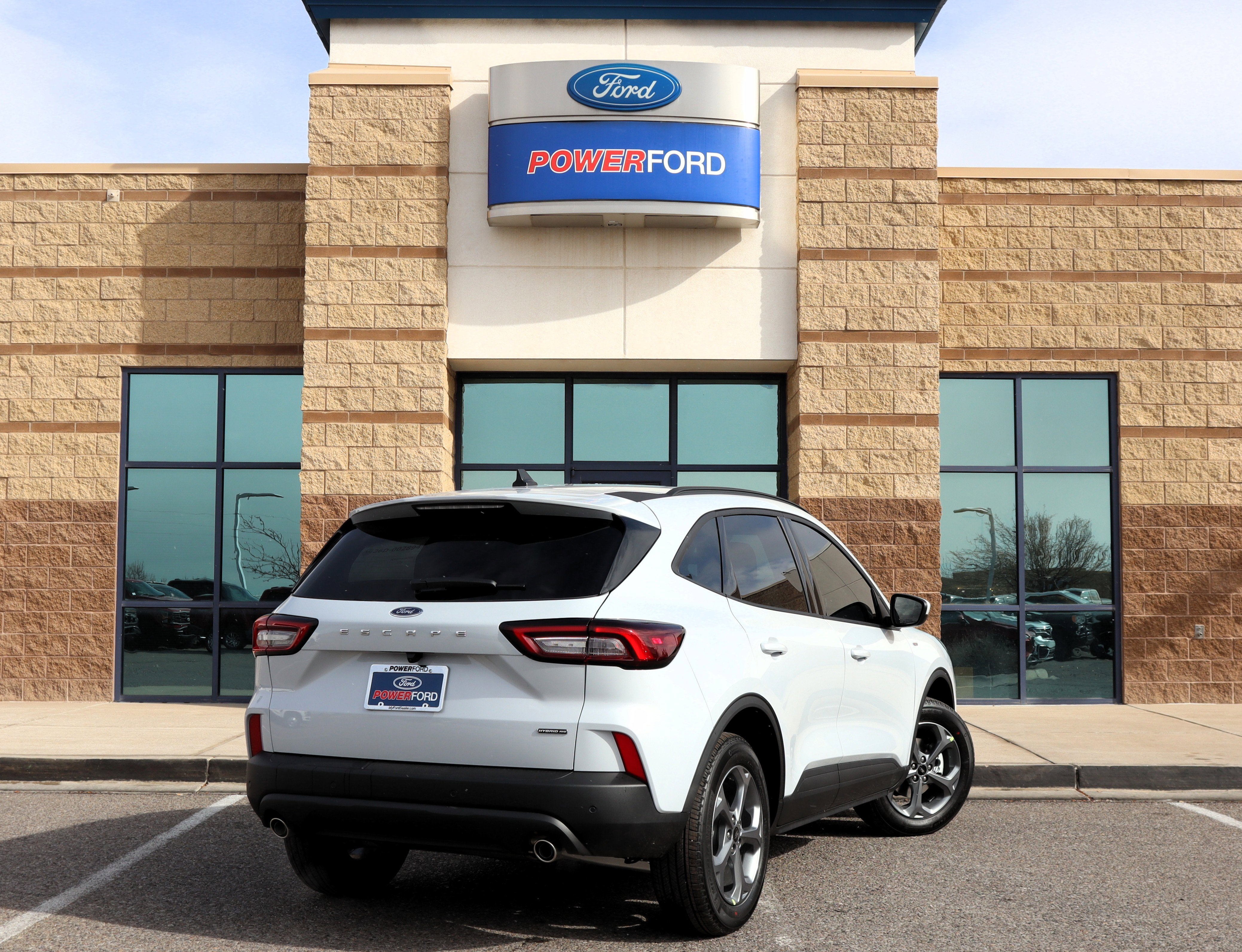 2026 Ford Escape Hybrid ST-Line Select