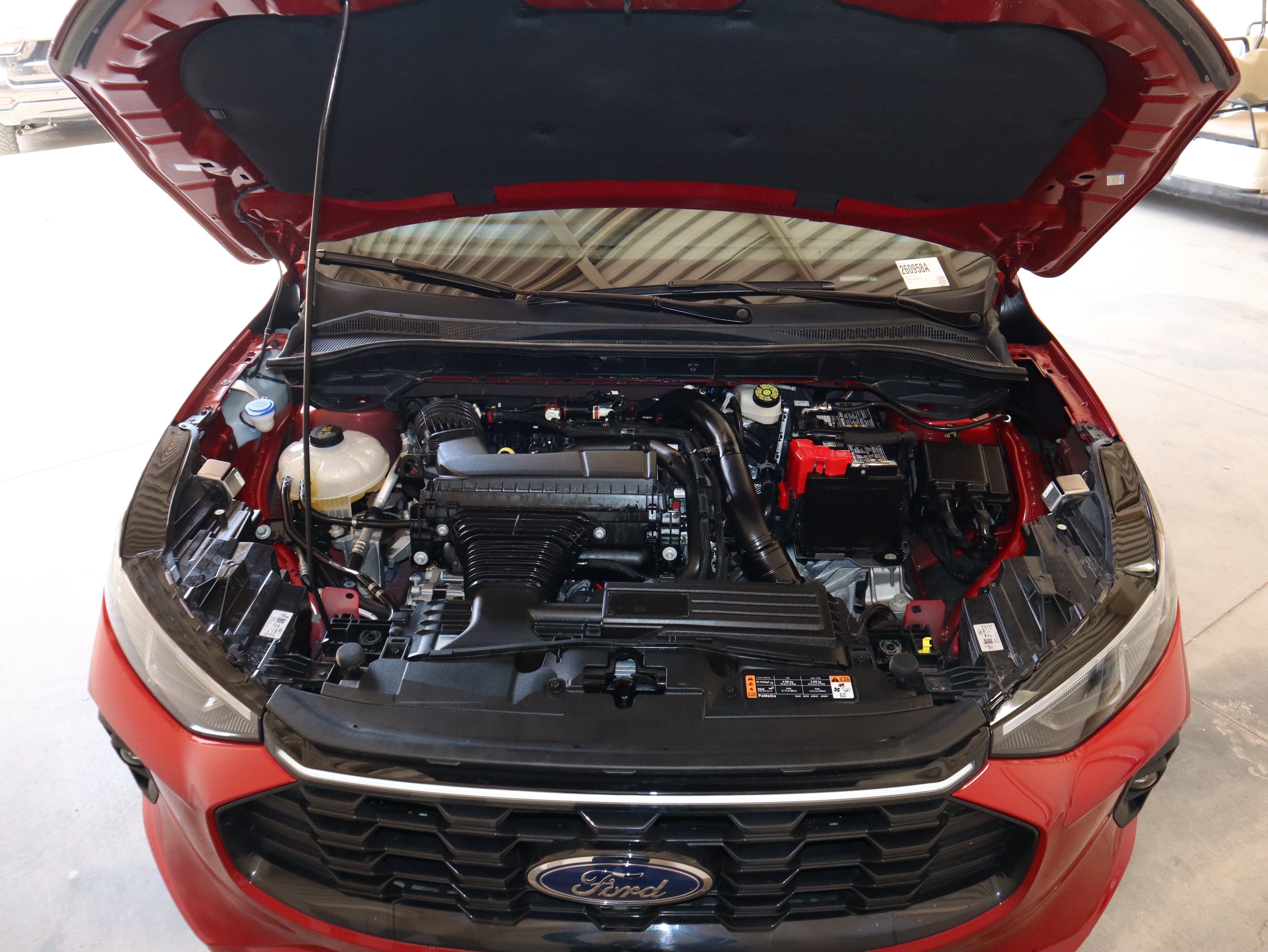 2025 Ford Escape ST-Line Elite