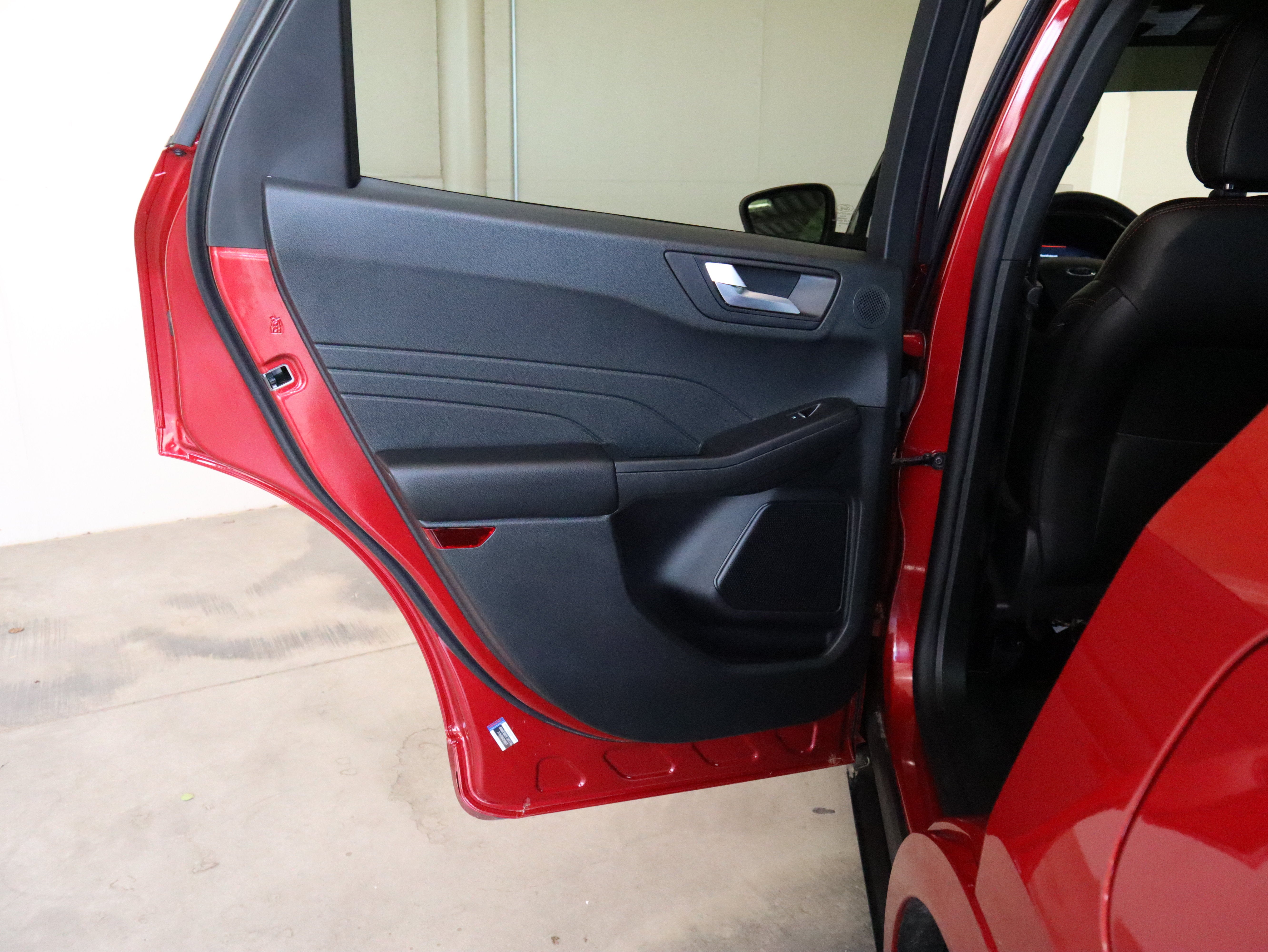 2025 Ford Escape ST-Line Elite
