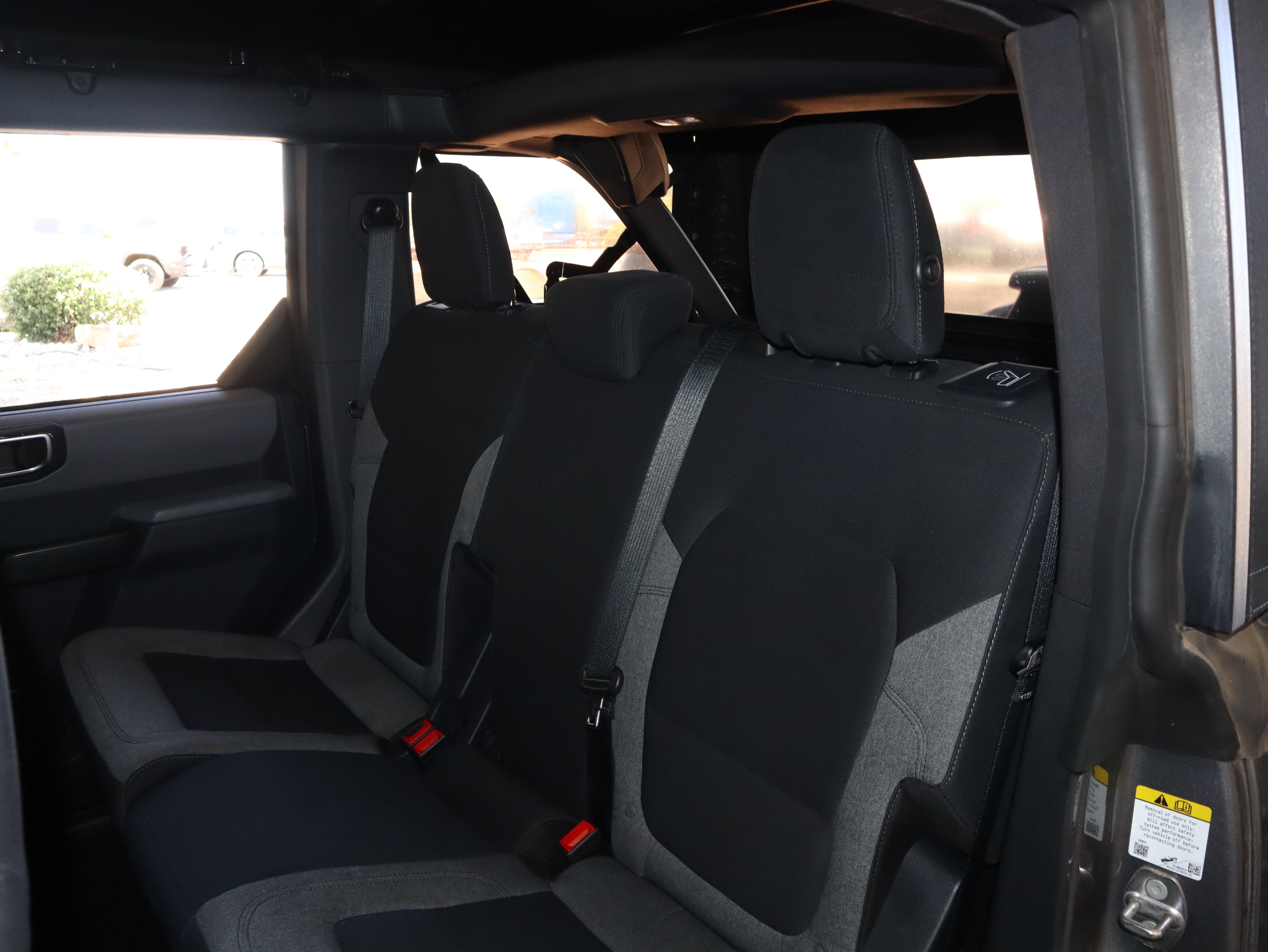 2021 Ford Bronco Base