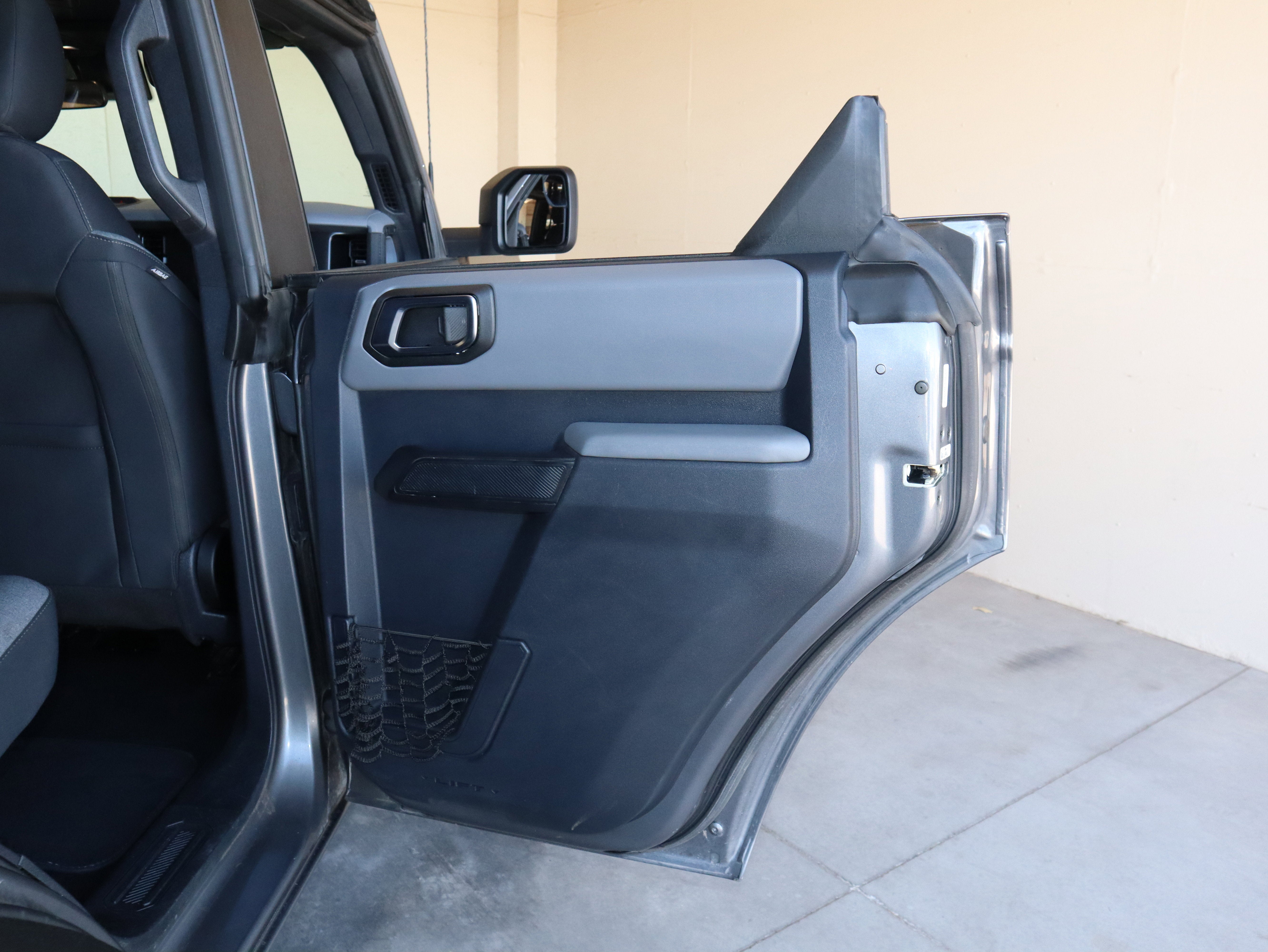 2021 Ford Bronco Base
