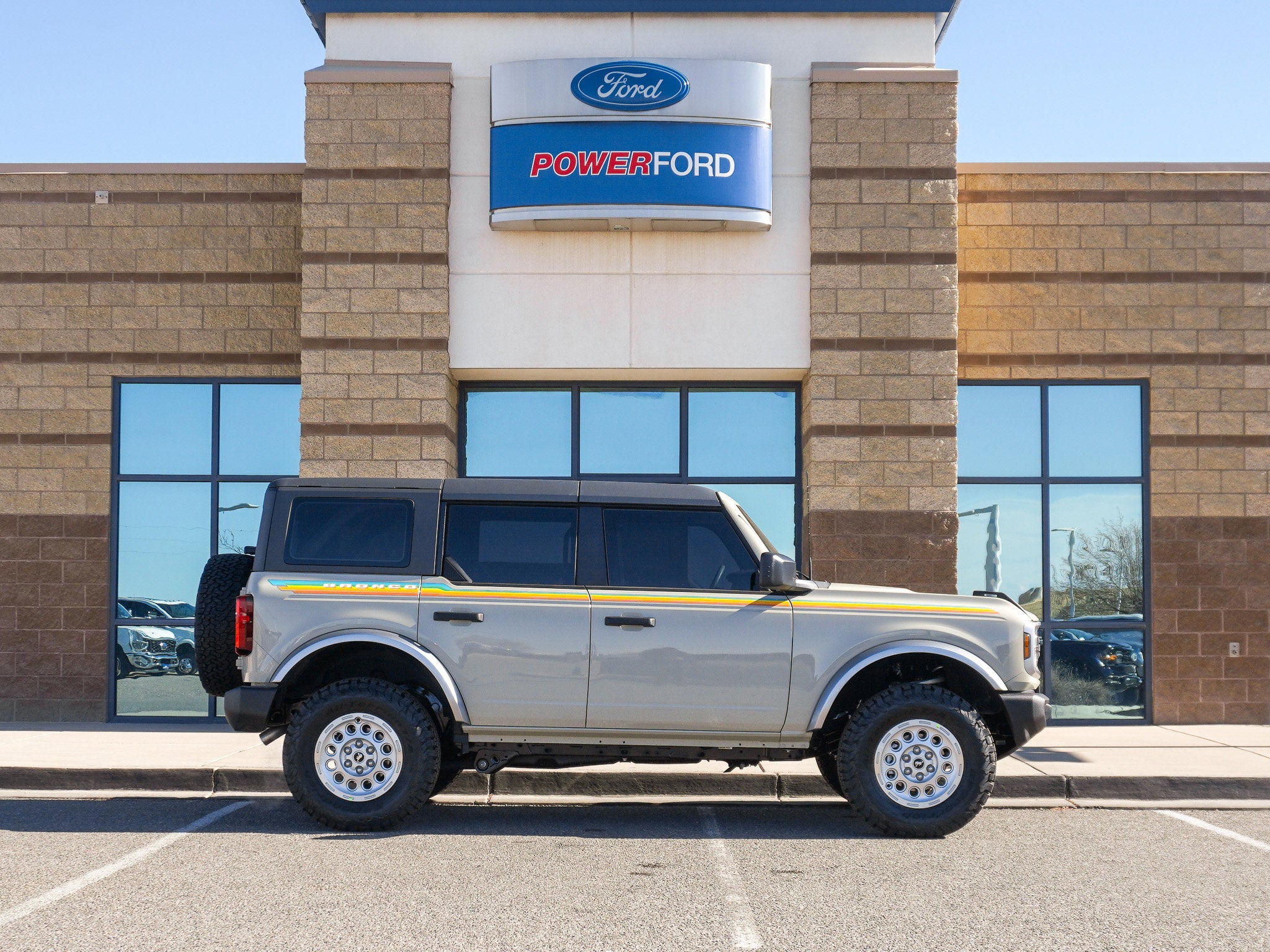 2025 Ford Bronco Base