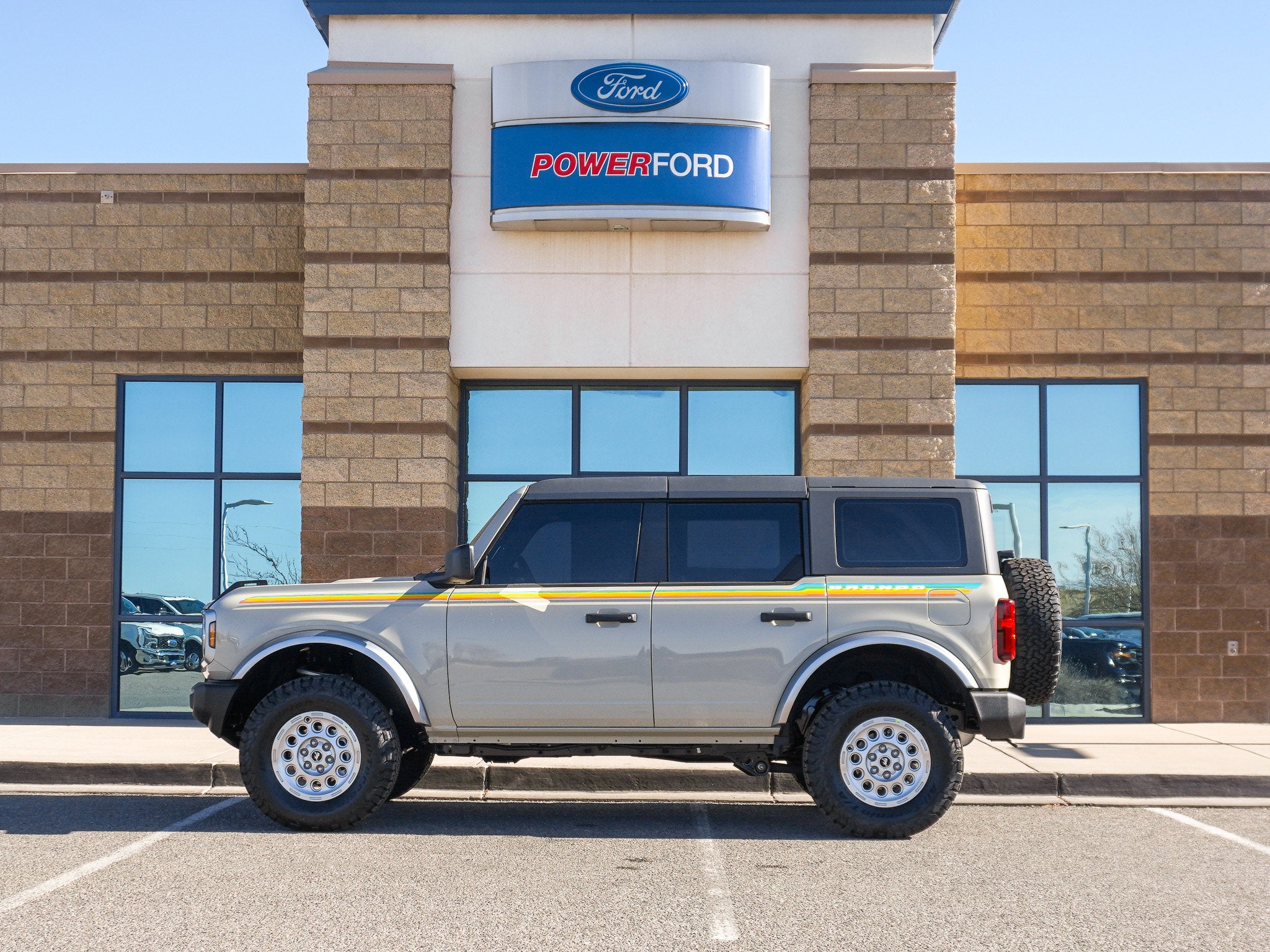 2025 Ford Bronco Base