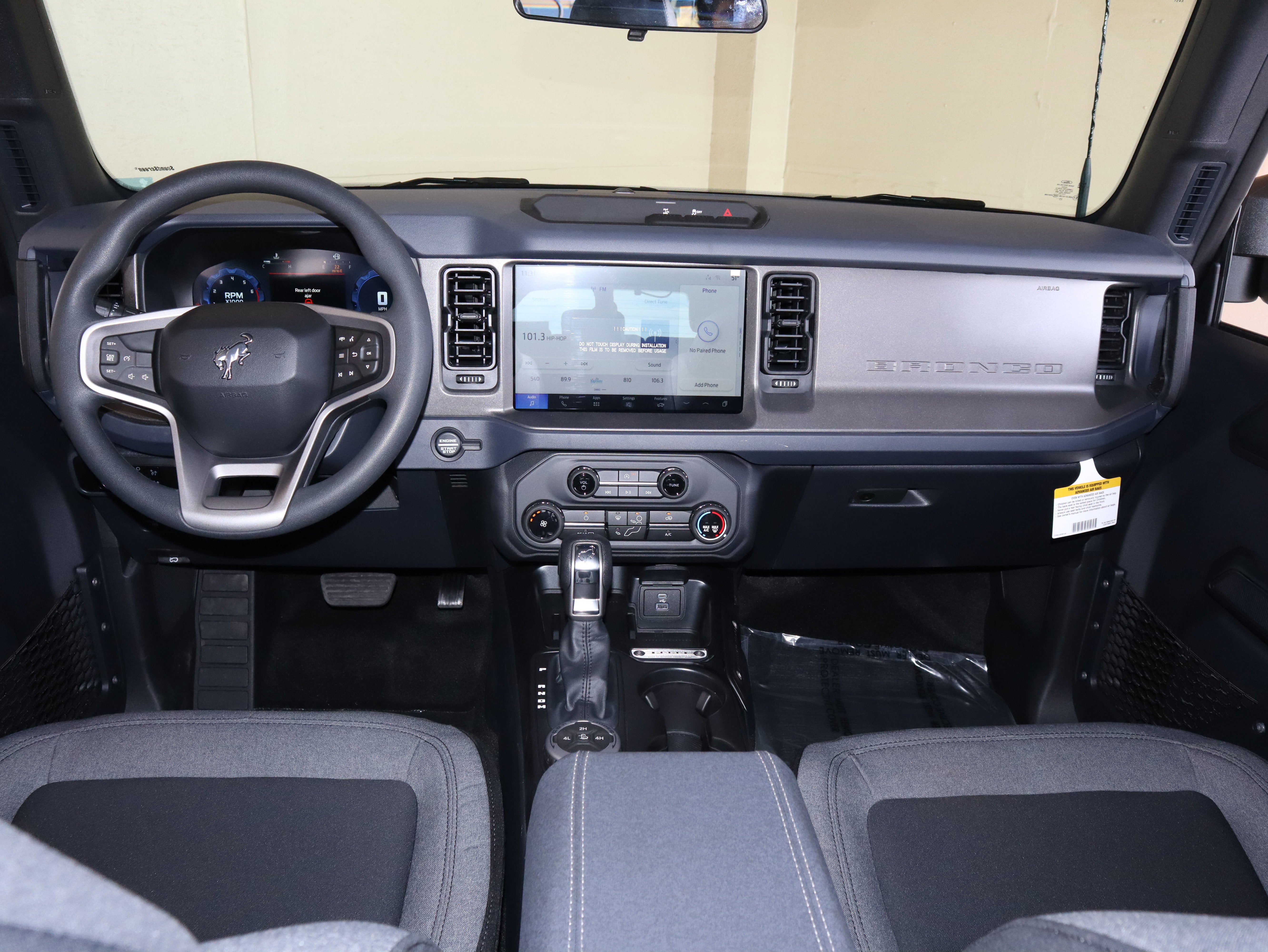 2025 Ford Bronco Base