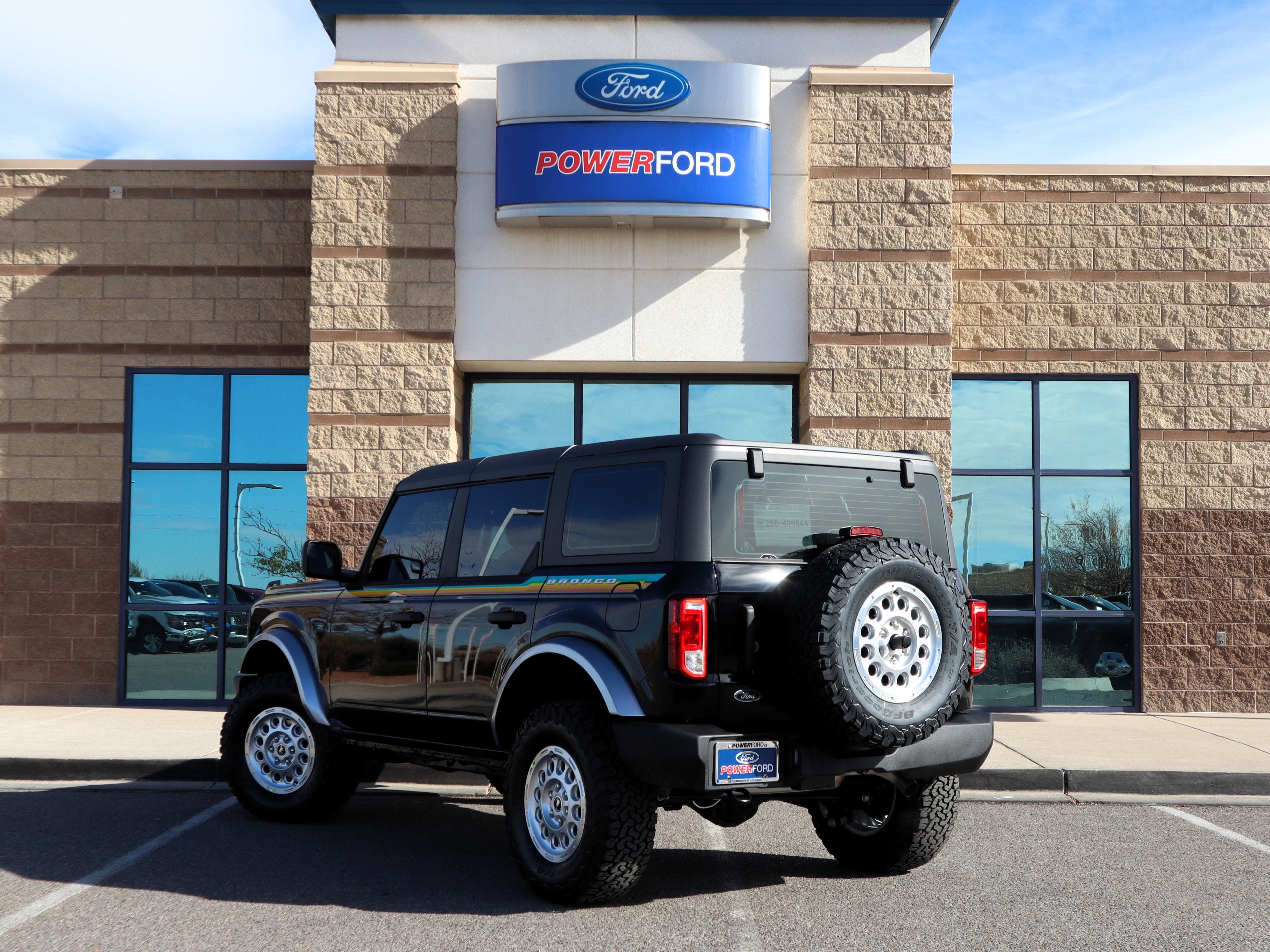 2025 Ford Bronco Base