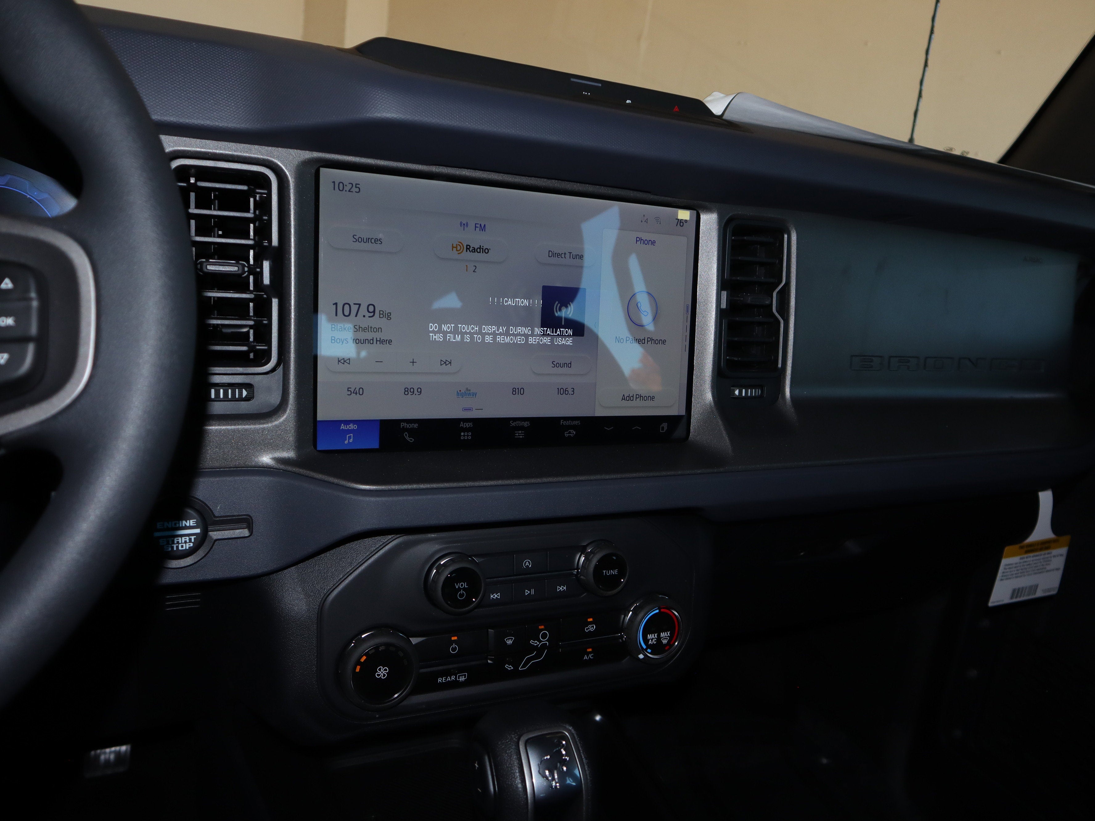 2025 Ford Bronco Base