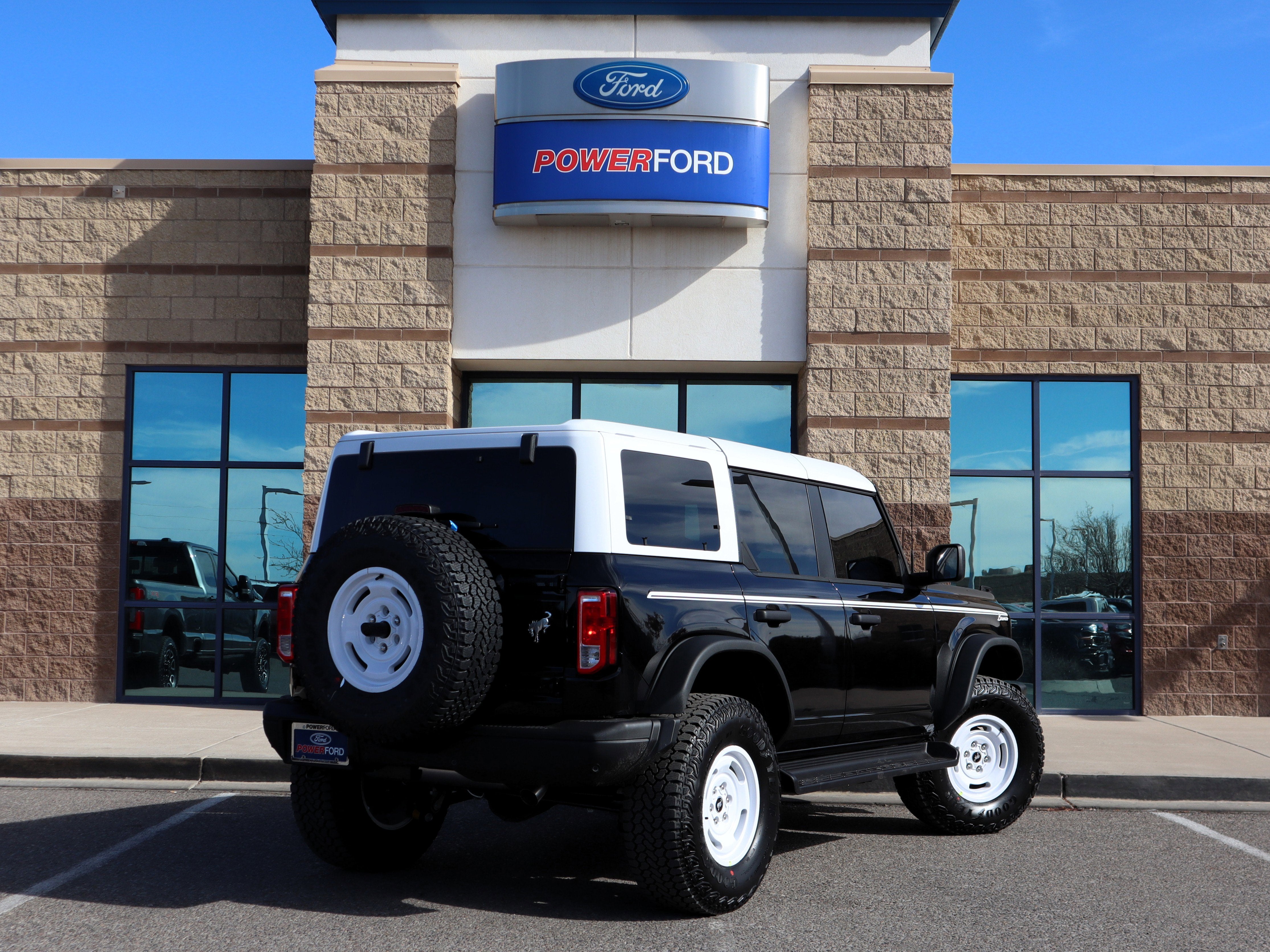 2025 Ford Bronco Heritage Edition