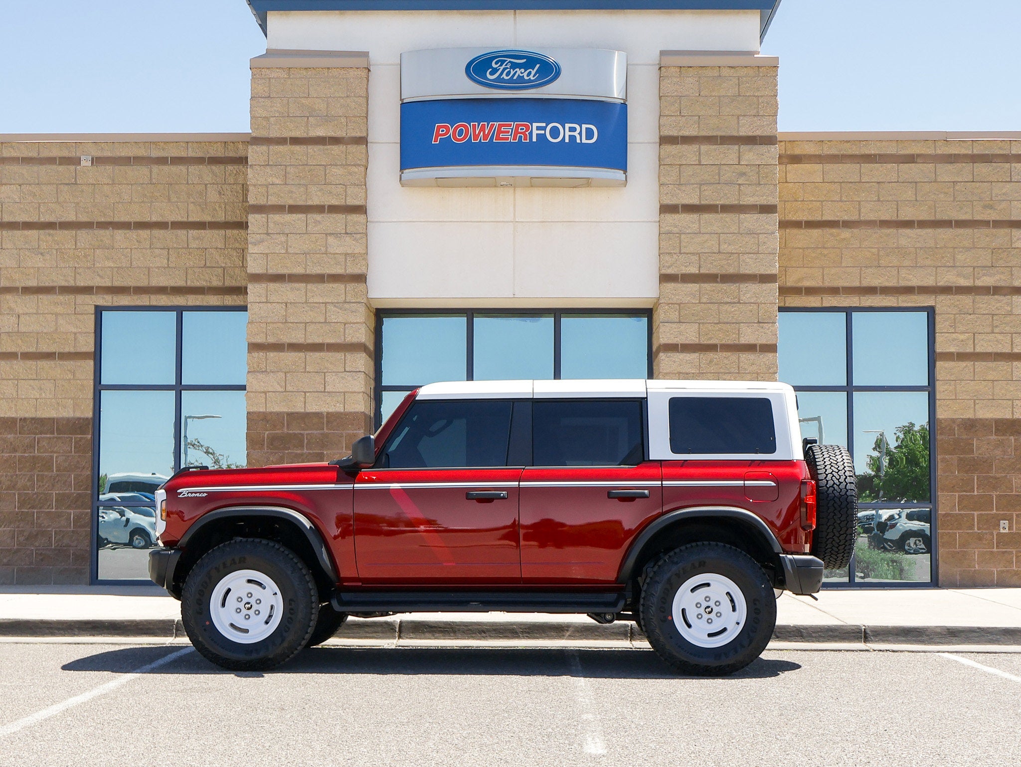 2026 Ford Bronco Heritage Edition