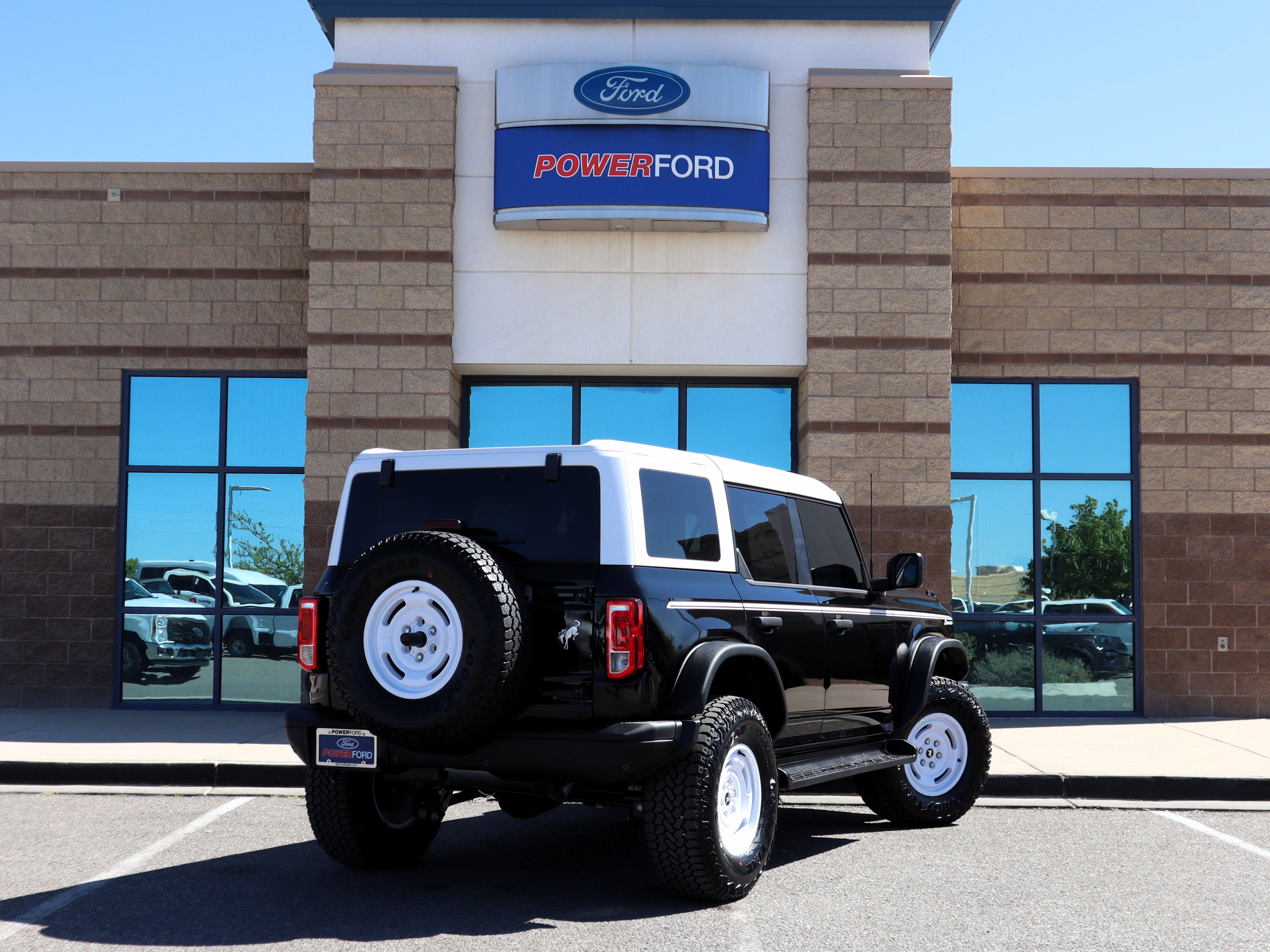2026 Ford Bronco Heritage Edition