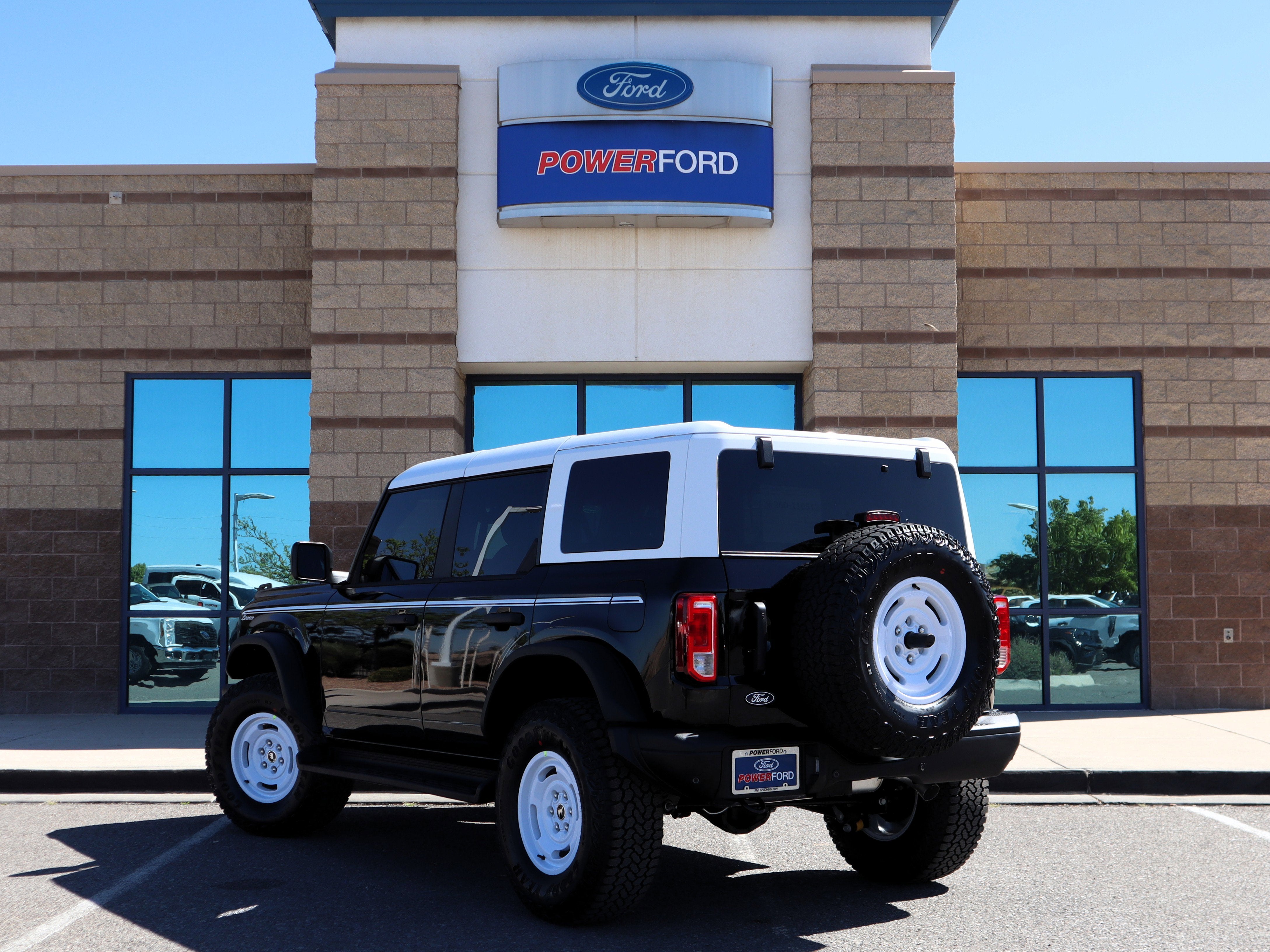 2026 Ford Bronco Heritage Edition
