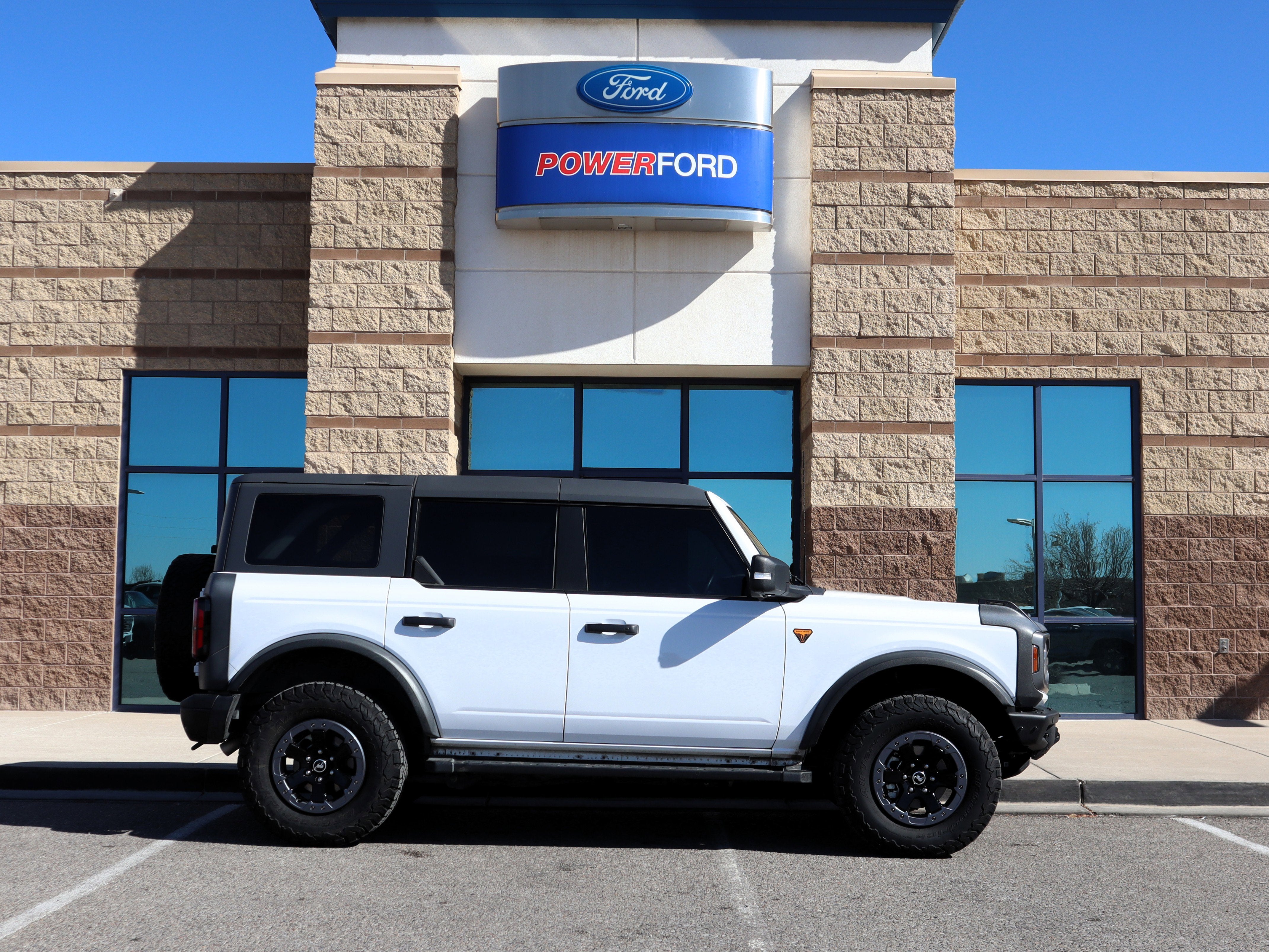 2023 Ford Bronco Badlands