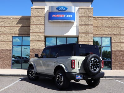 2025 Ford Bronco Outer Banks