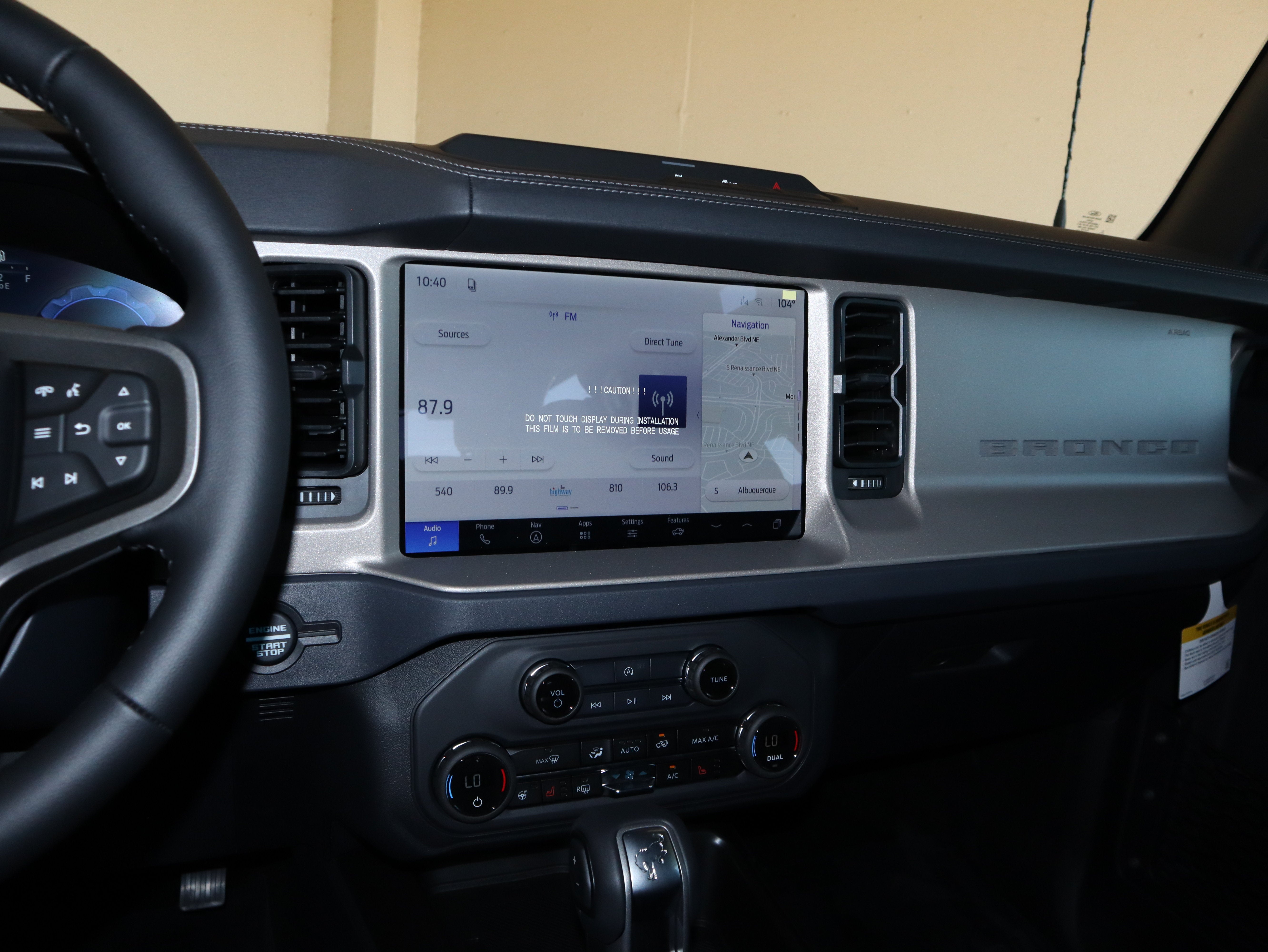 2026 Ford Bronco Outer Banks
