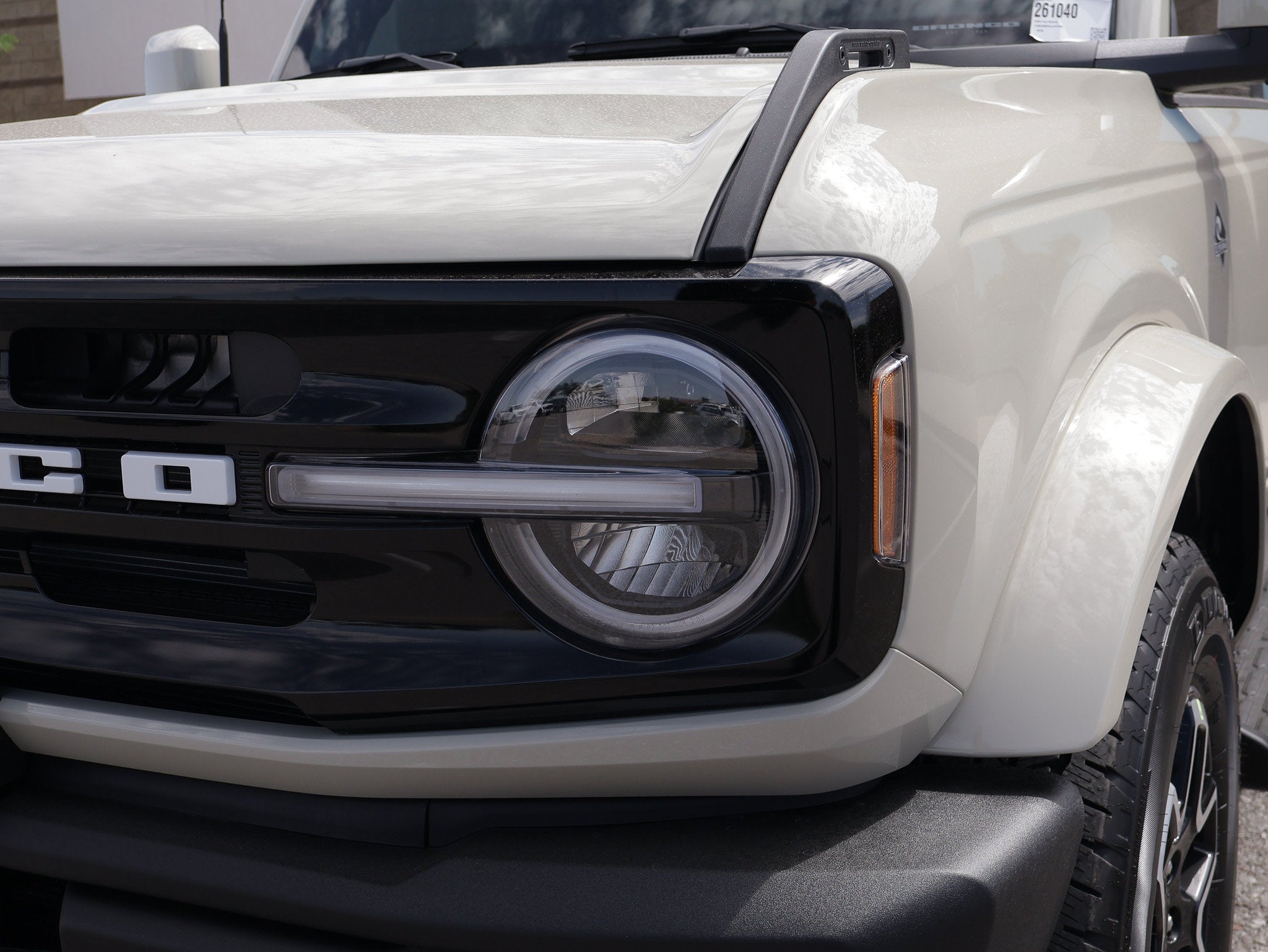 2026 Ford Bronco Outer Banks