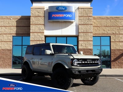 2025 Ford Bronco Outer Banks