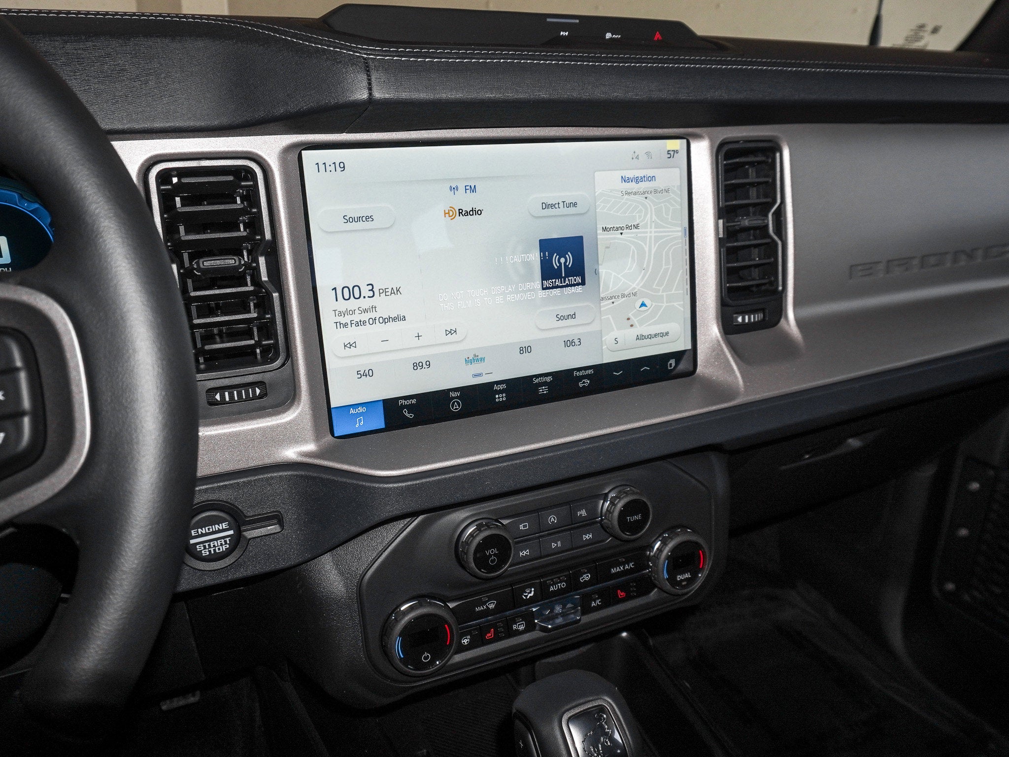 2025 Ford Bronco Outer Banks