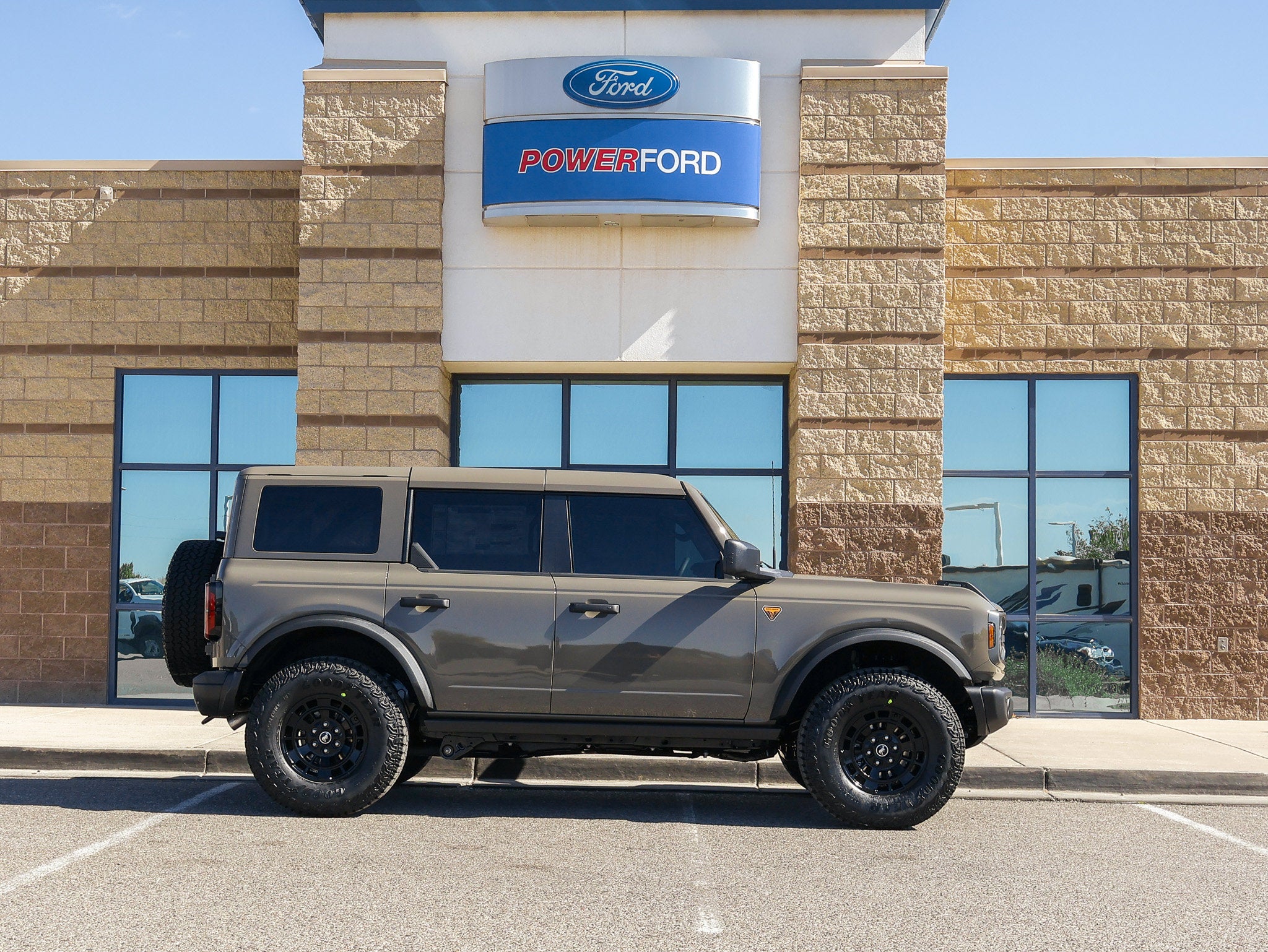 2026 Ford Bronco Badlands