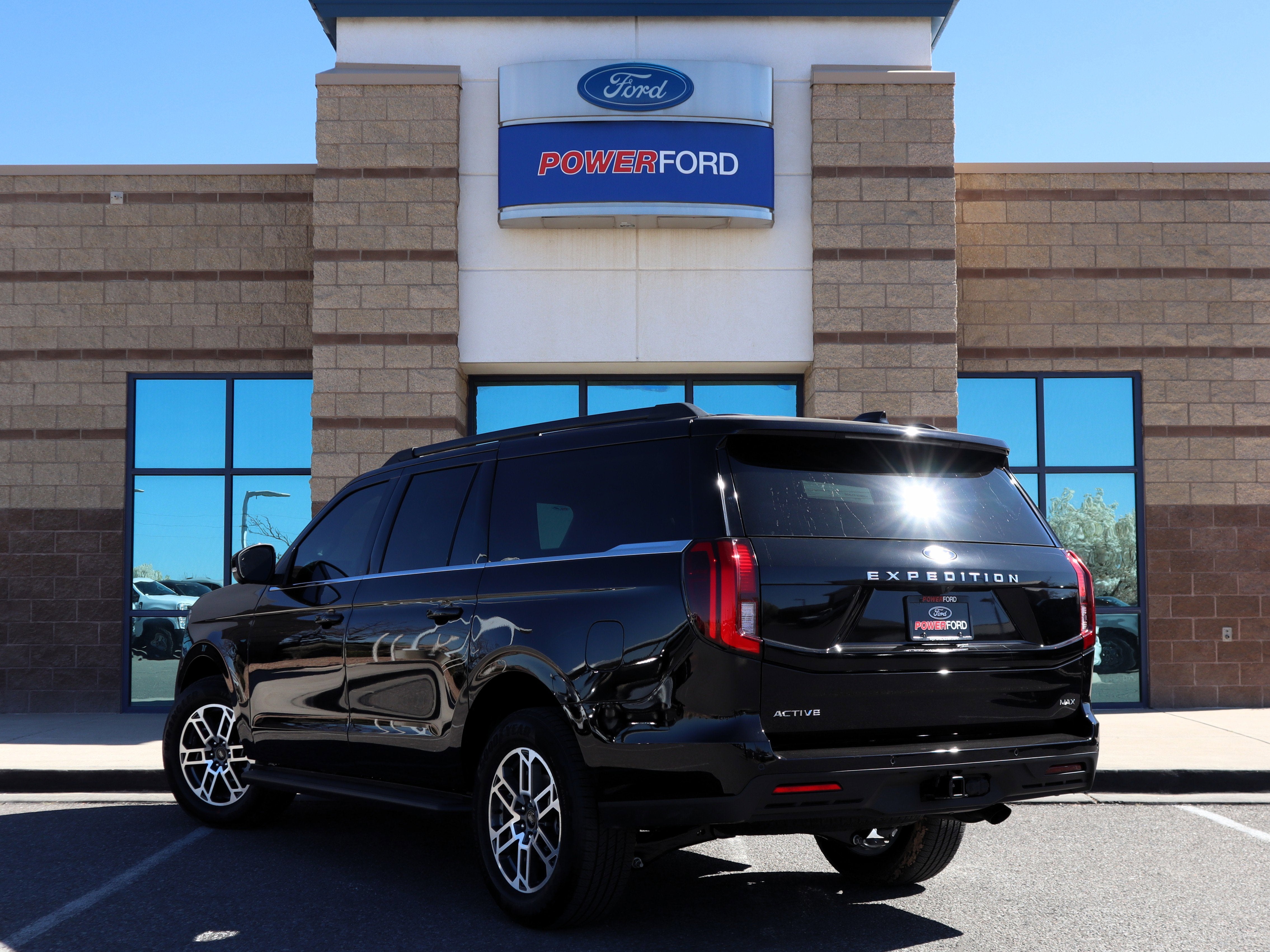 2026 Ford Expedition Max Active