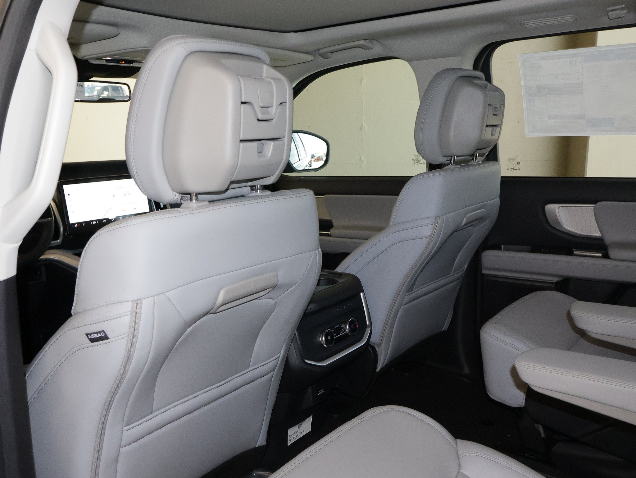 2027 Ford Expedition Max Active