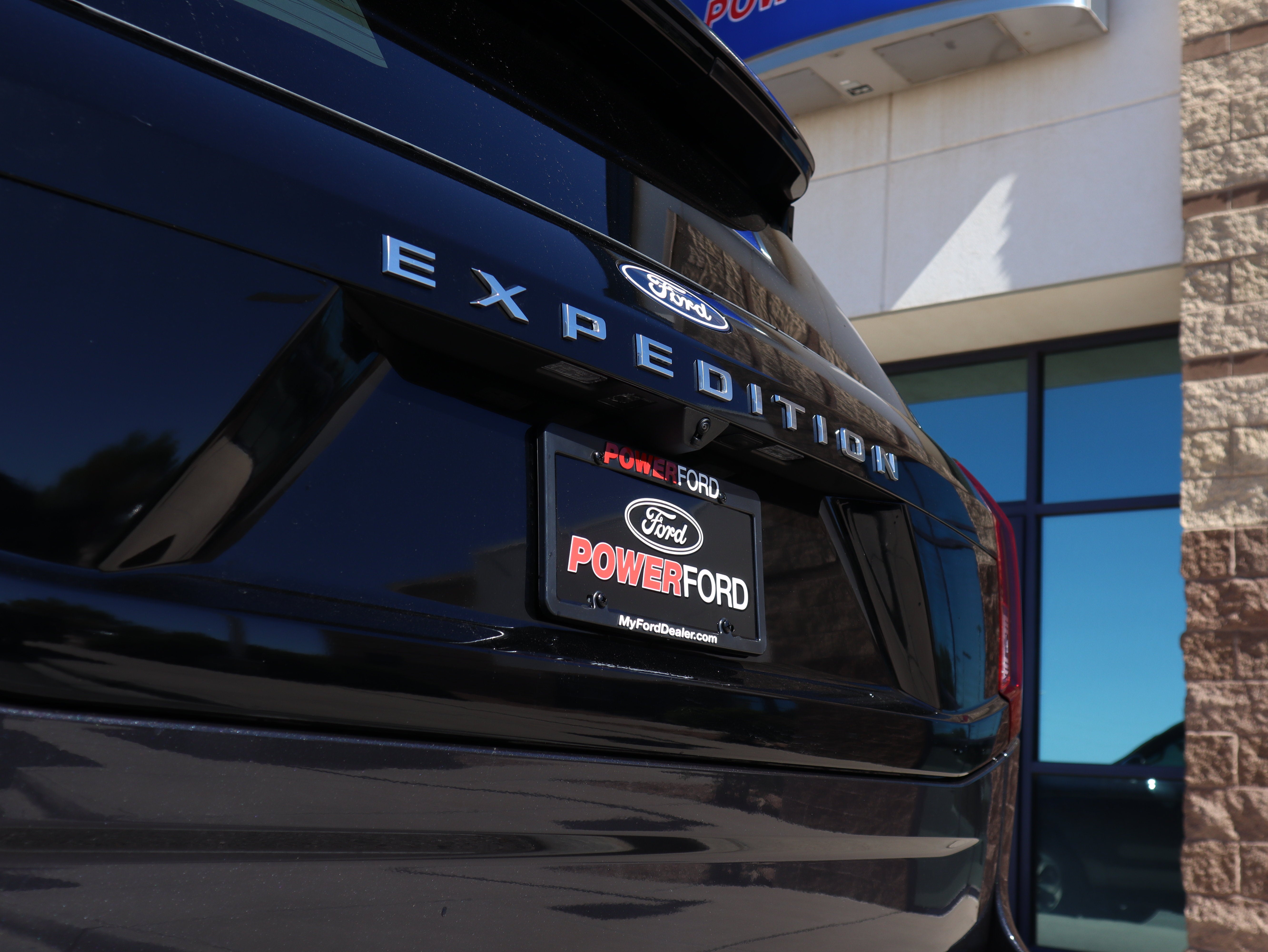 2027 Ford Expedition Active