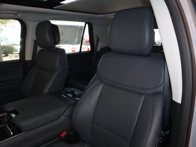2027 Ford Expedition Active