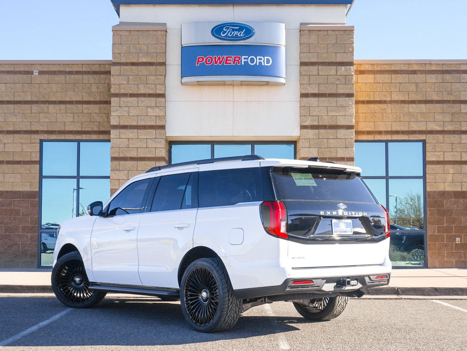 2025 Ford Expedition Active