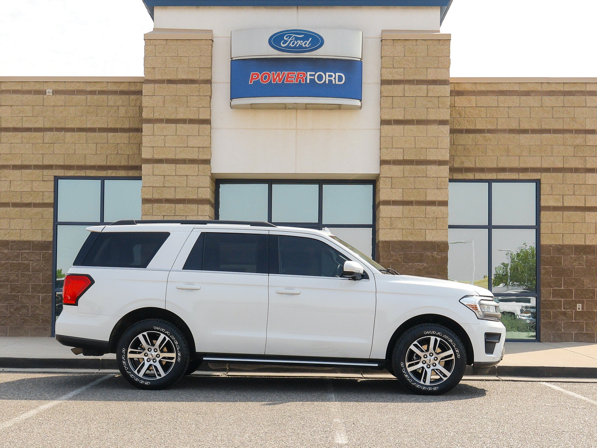 2023 Ford Expedition XLT